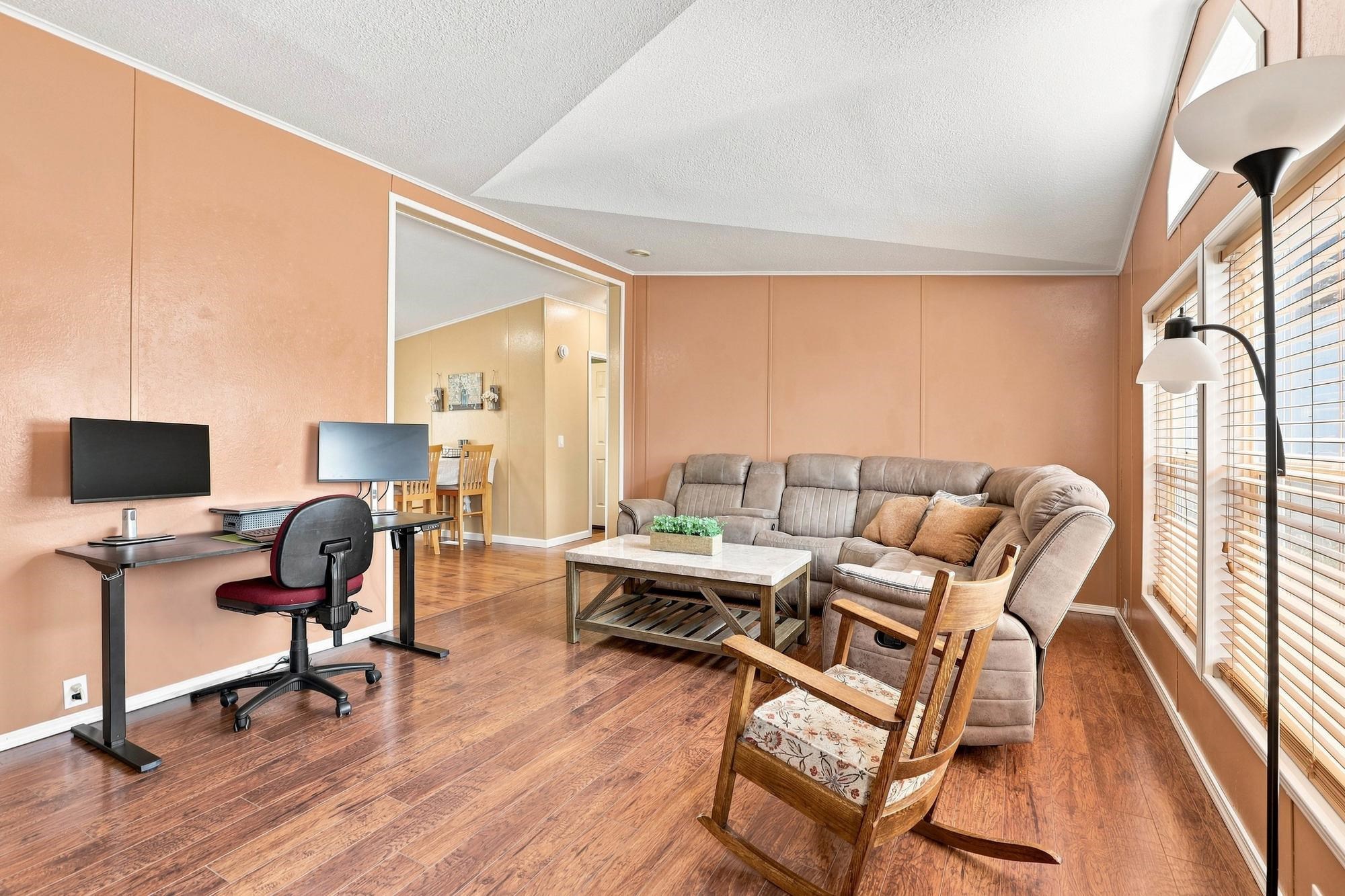1420 N Cavalier Ct - Photo 4