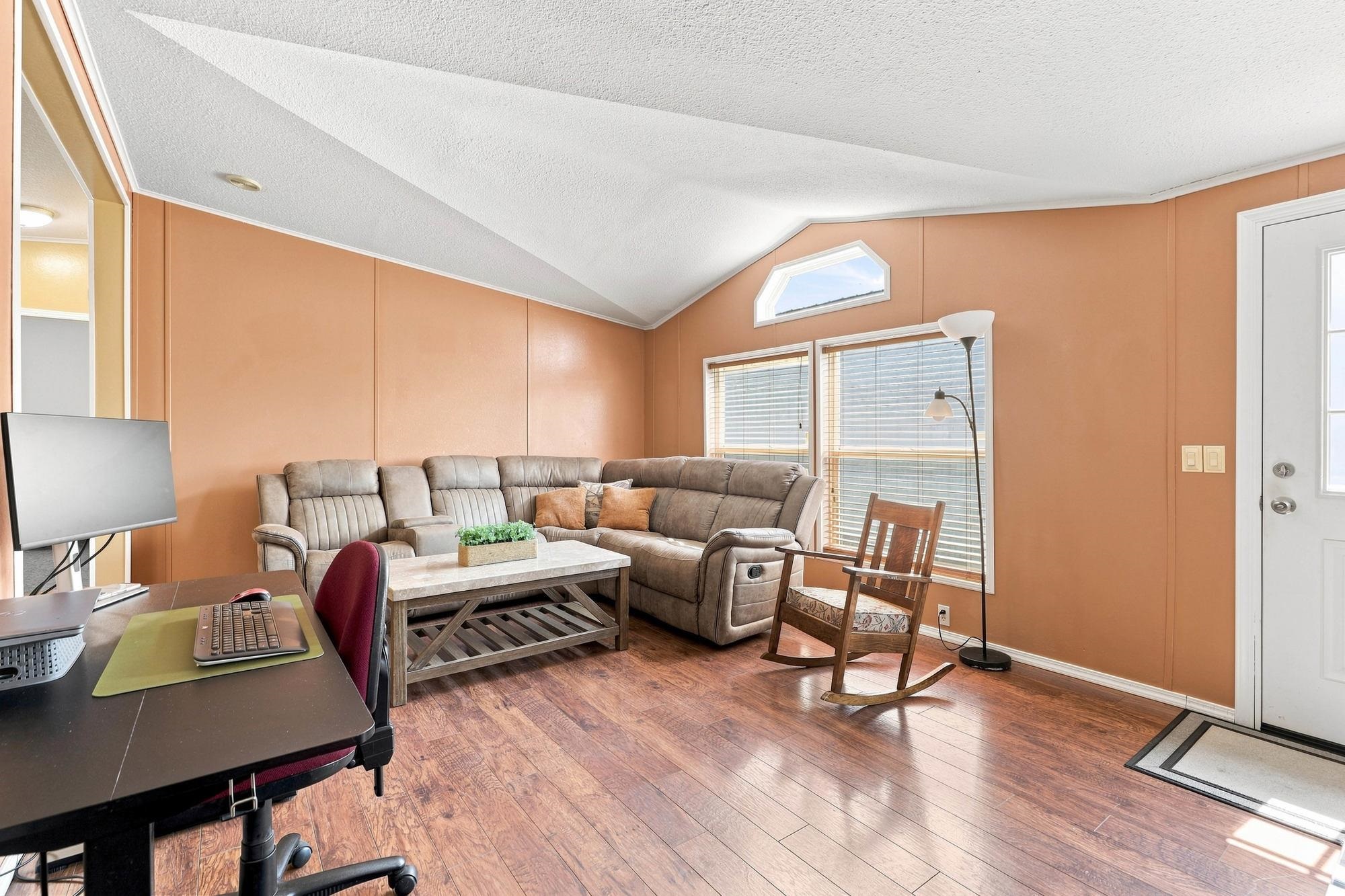 1420 N Cavalier Ct - Photo 5