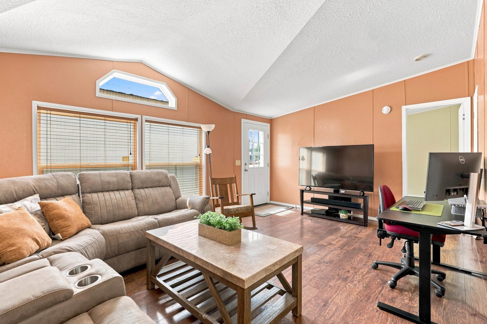 1420 N Cavalier Ct - Photo 6