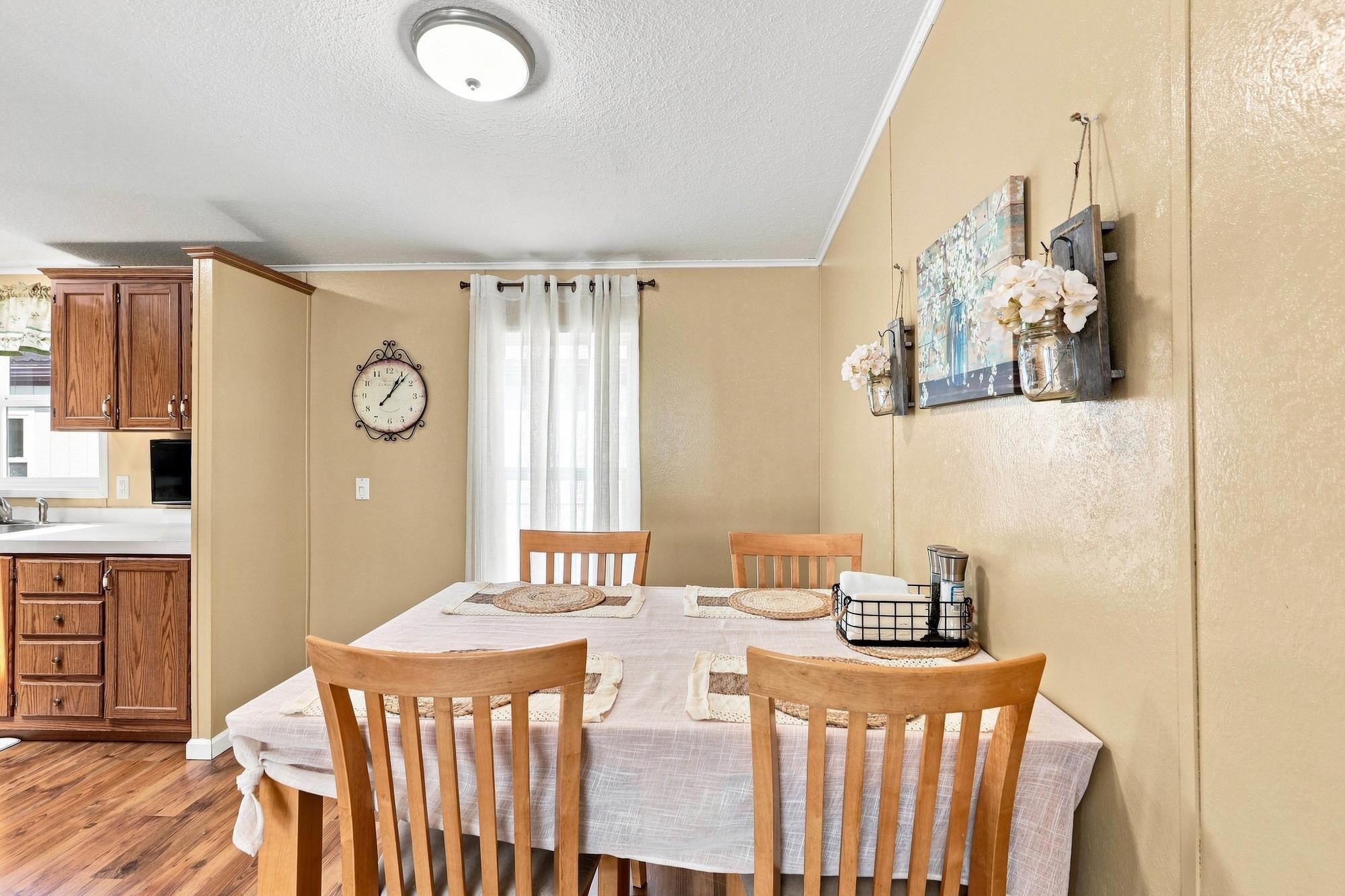 1420 N Cavalier Ct - Photo 7