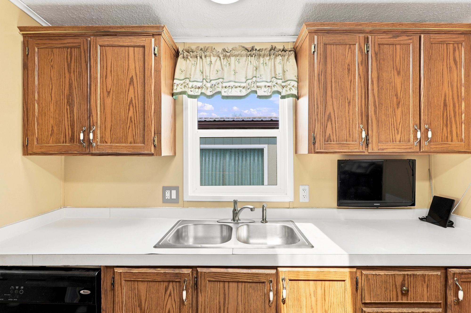 1420 N Cavalier Ct - Photo 10