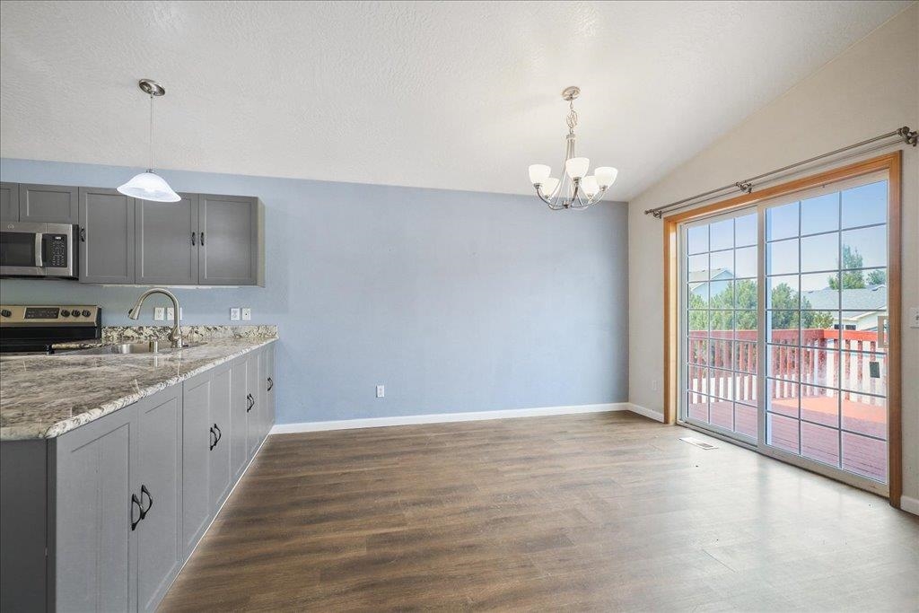 735 E Tara Lee Ave - Photo 12