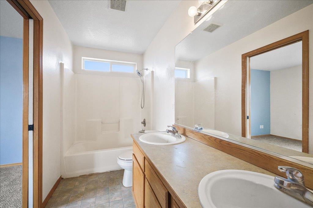 735 E Tara Lee Ave - Photo 19