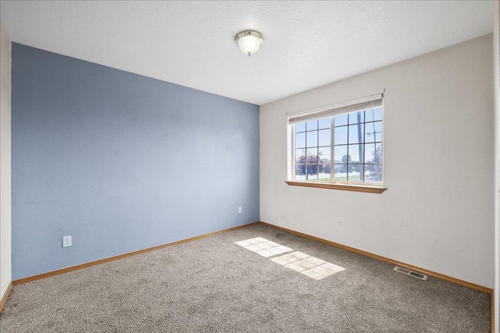 735 E Tara Lee Ave - Photo 20