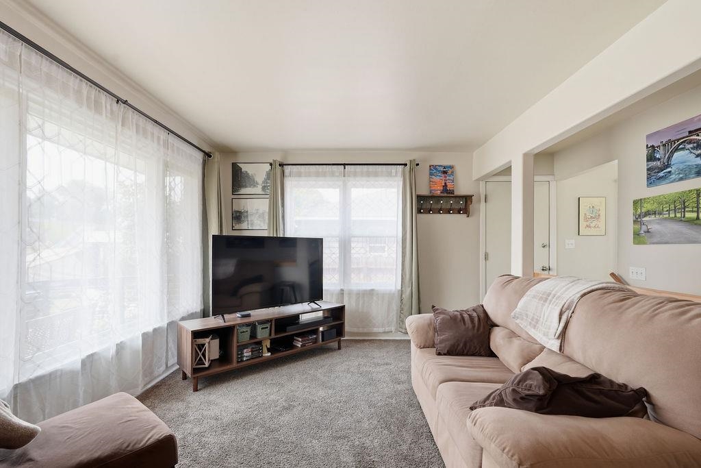 1303 E Princeton Ave - Photo 7