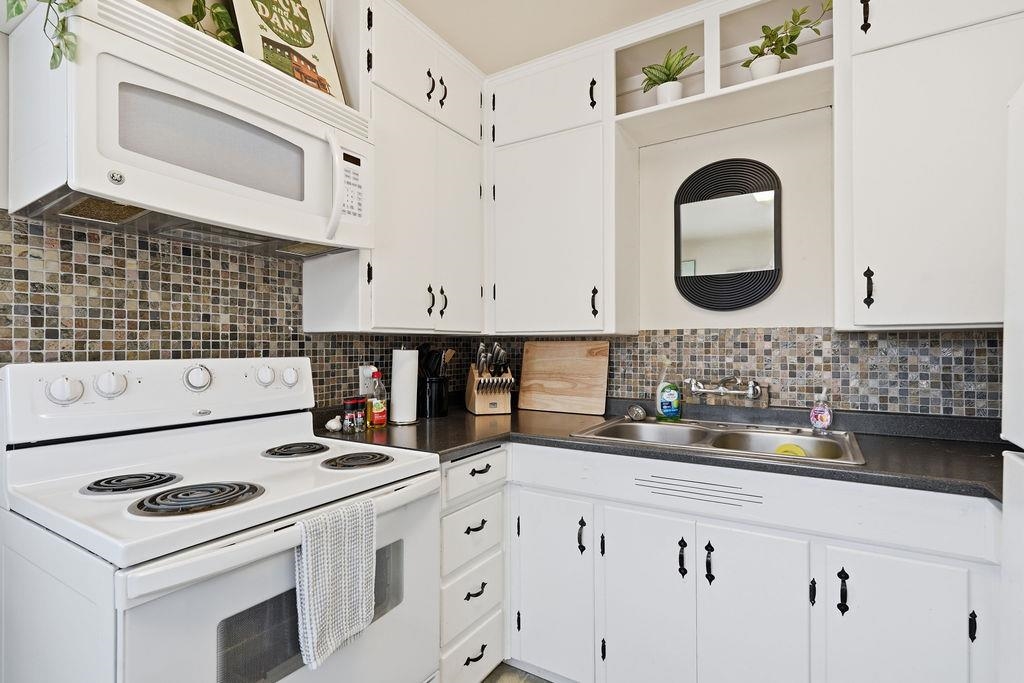 1303 E Princeton Ave - Photo 16