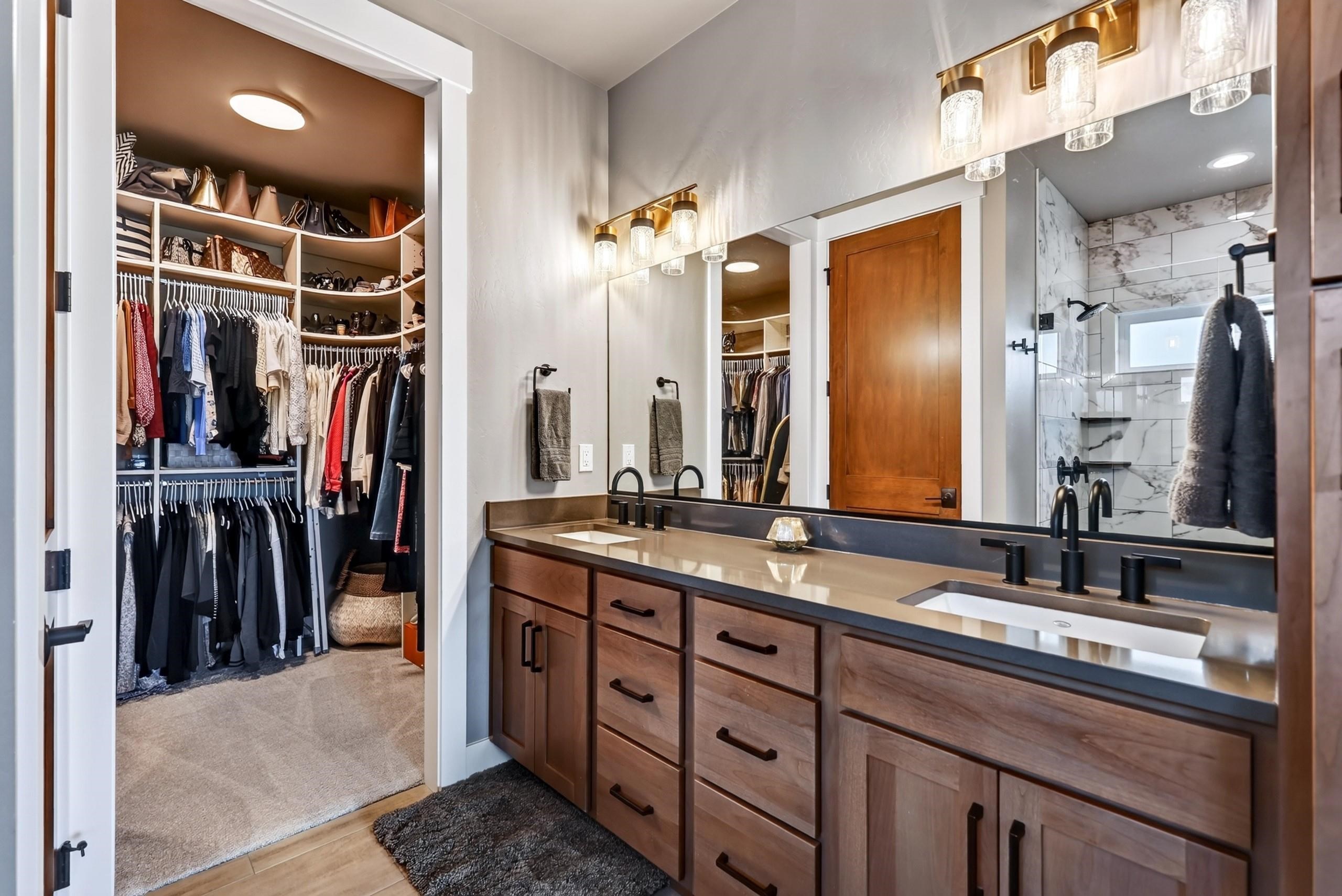 14210 E 39th Ln - Photo 20
