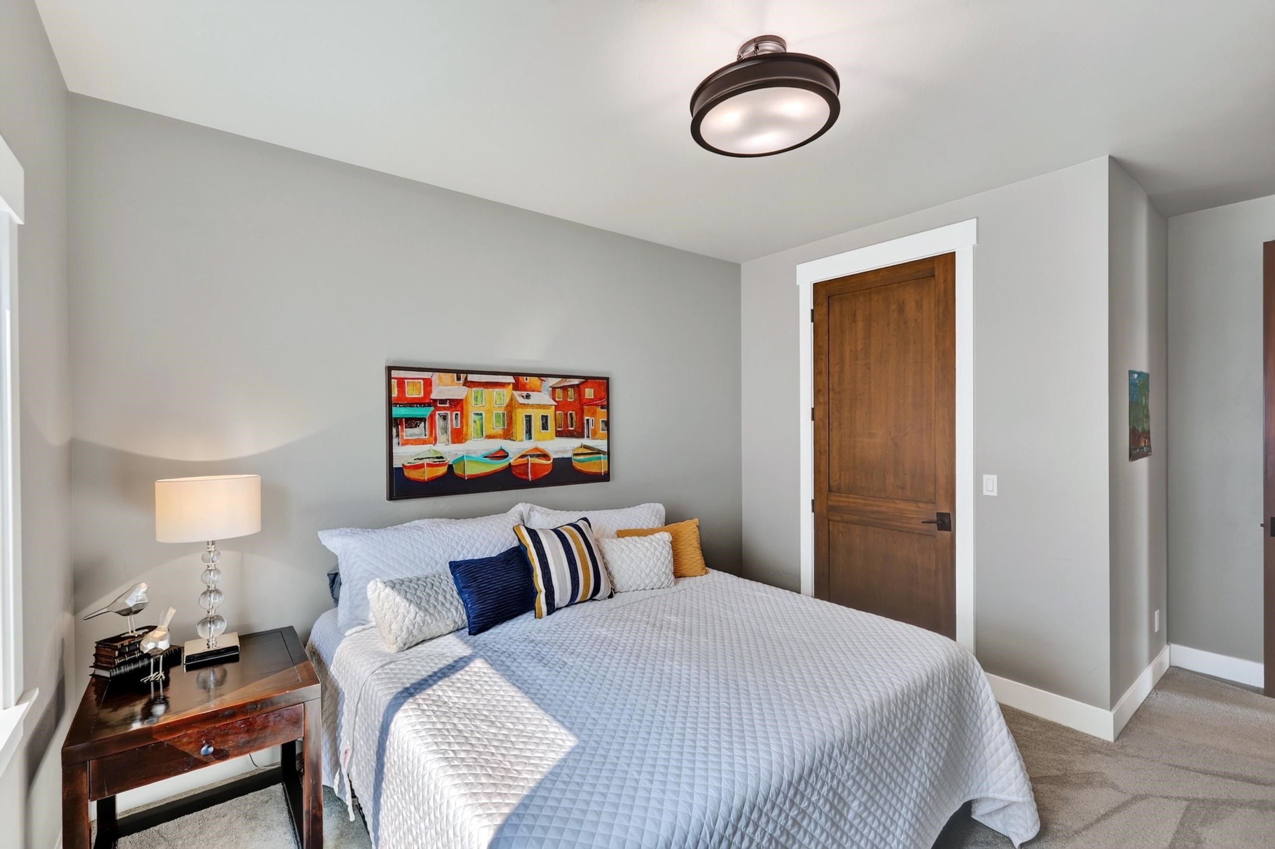 14210 E 39th Ln - Photo 22