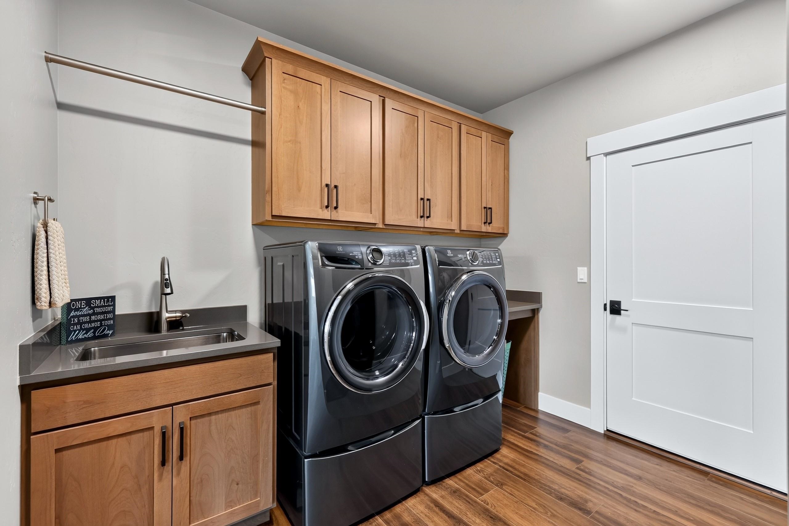 14210 E 39th Ln - Photo 26