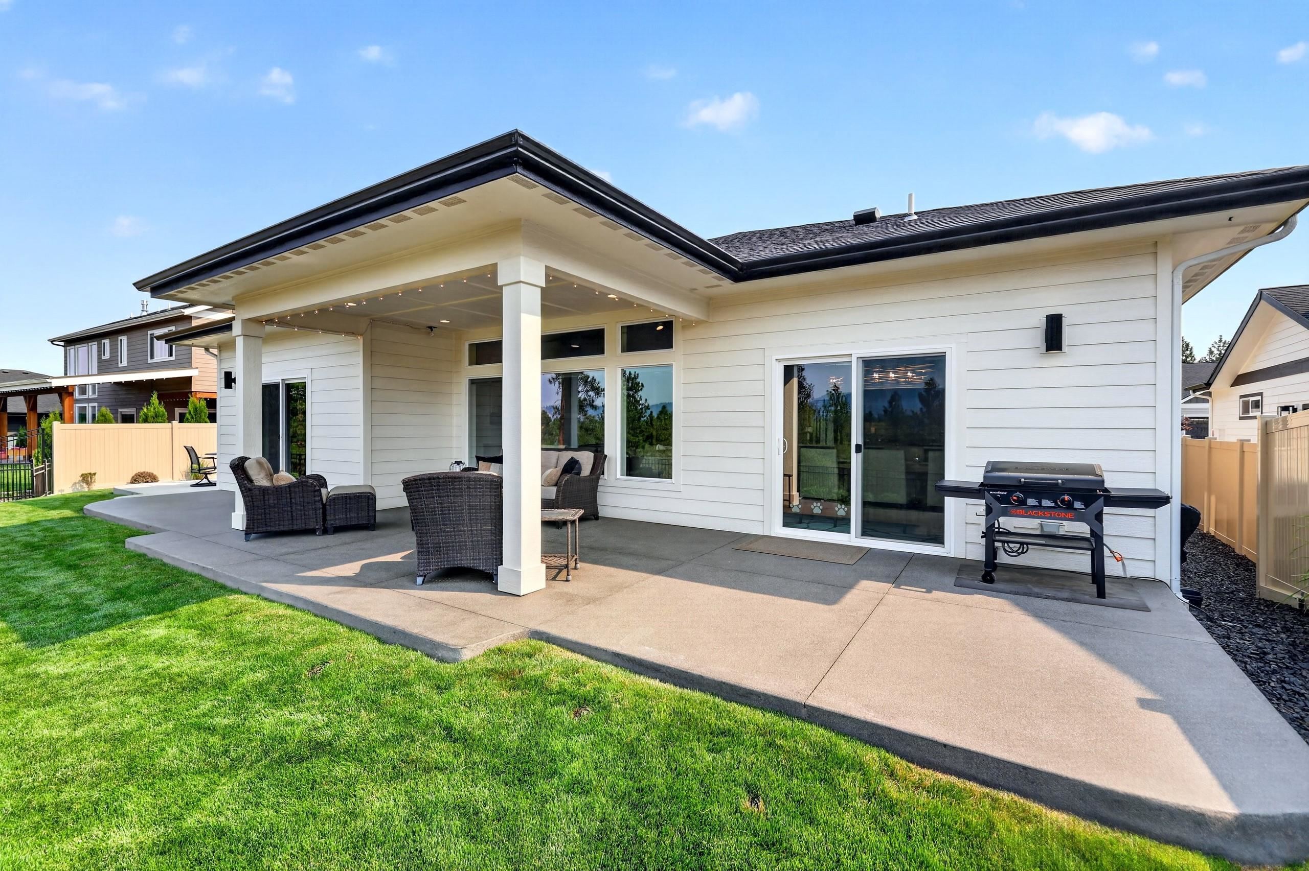 14210 E 39th Ln - Photo 33