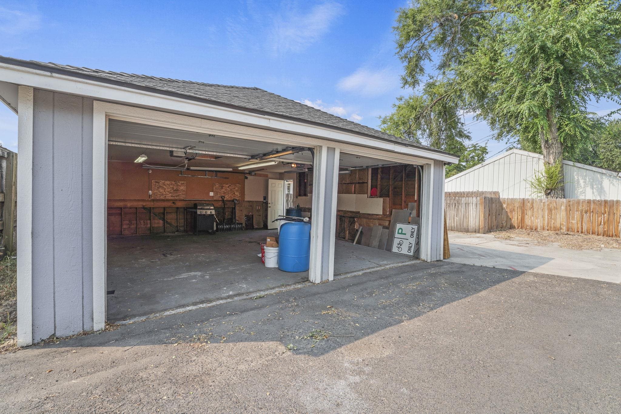 1007 E Walton St - Photo 34