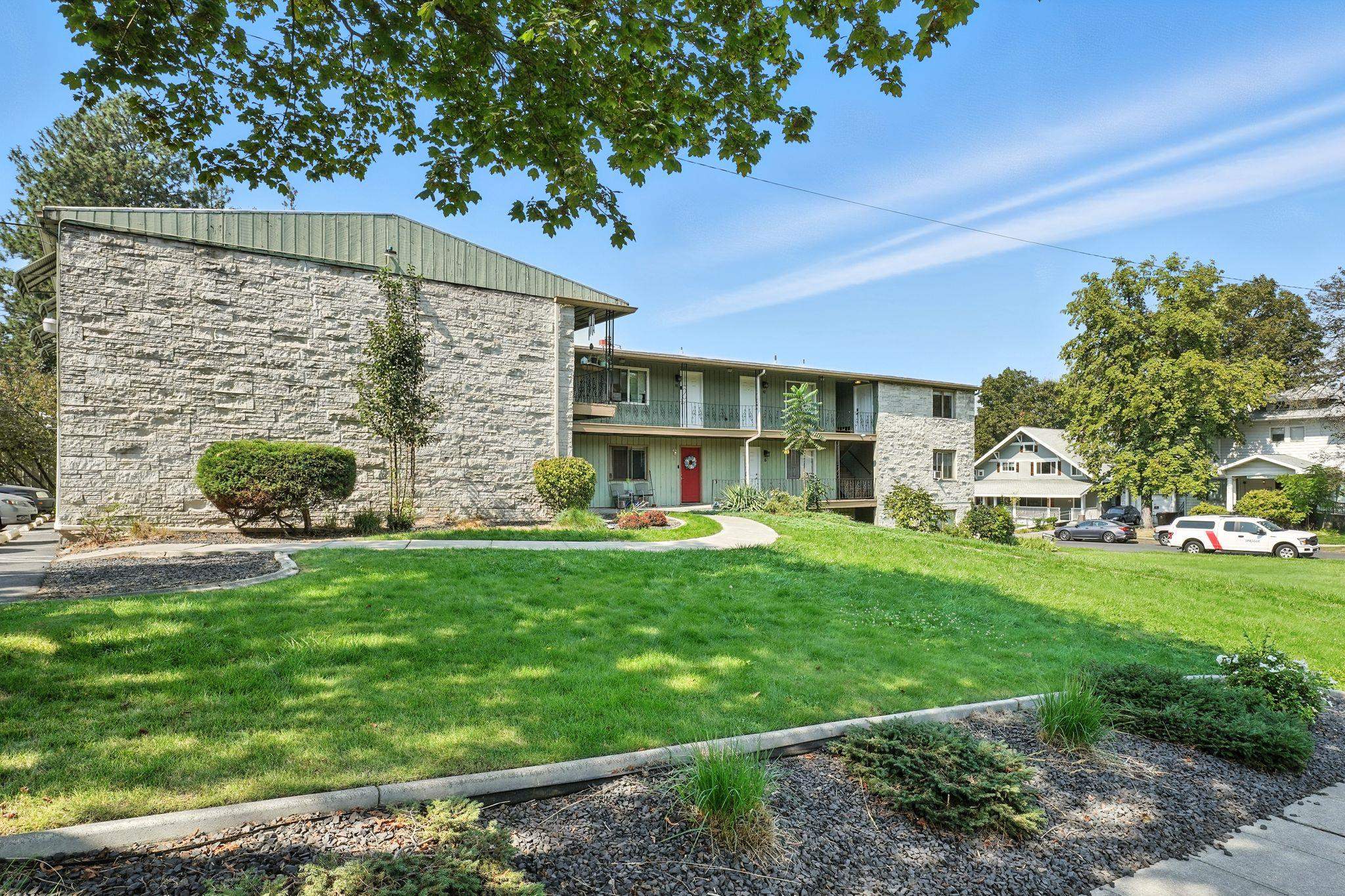 1405 W 8th Ave - Photo 5