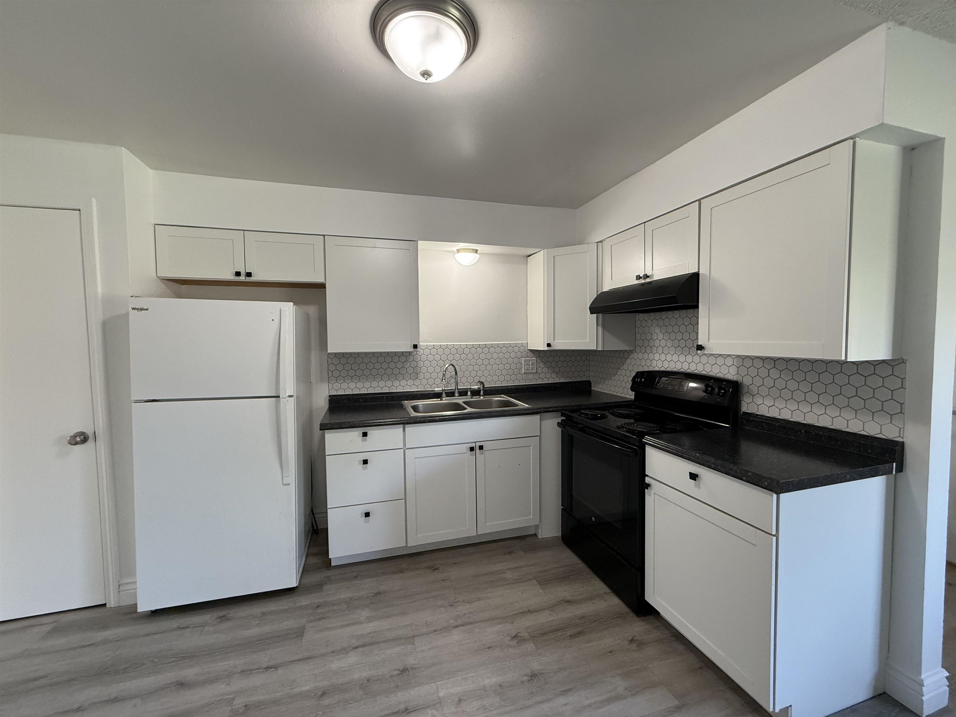 1405 W 8th Ave - Photo 12