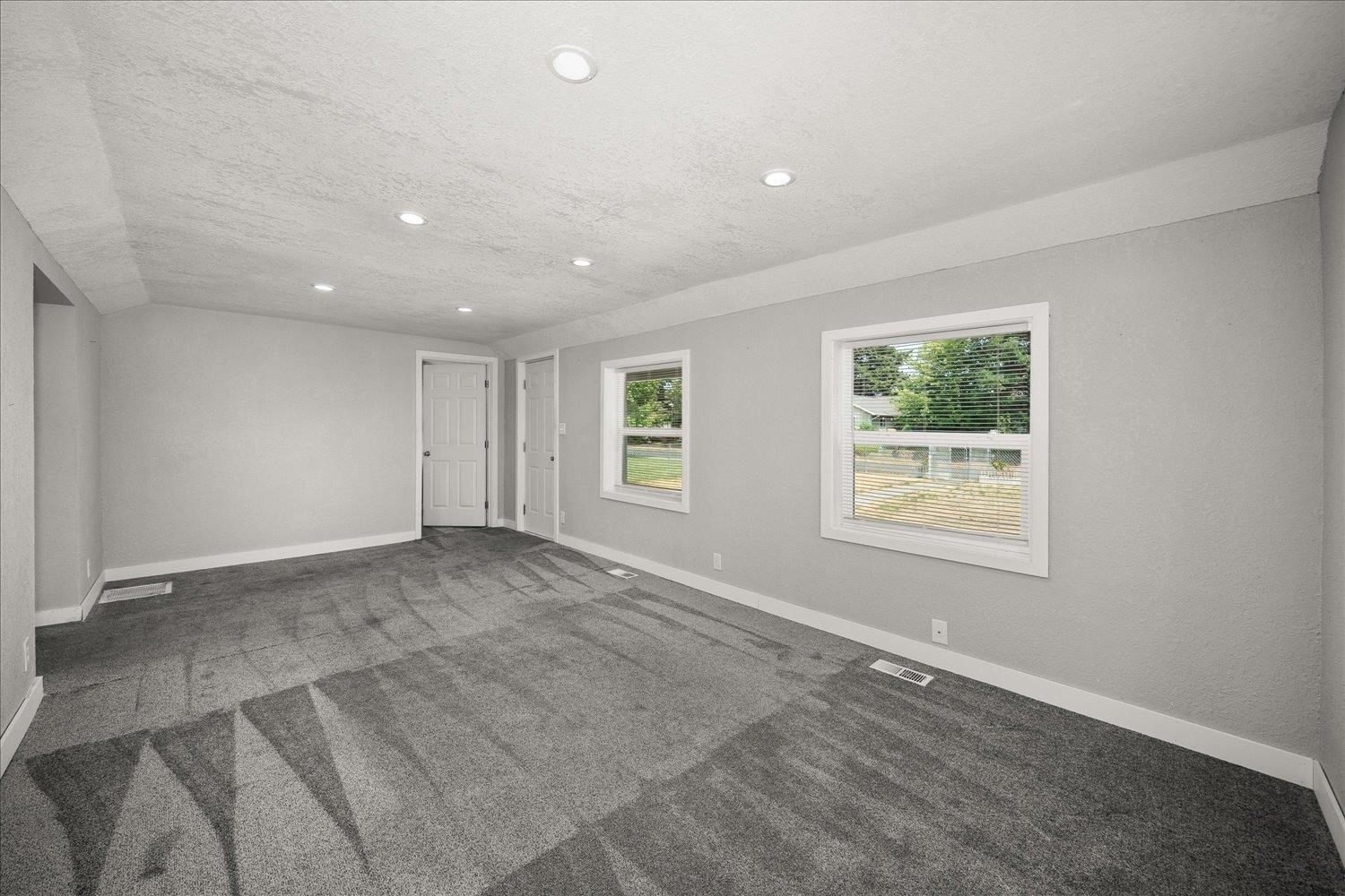 4707 N Lincoln St - Photo 7