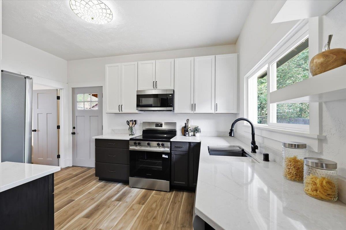 953 E 9th Ave - Photo 19