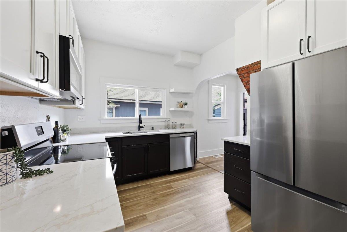 953 E 9th Ave - Photo 20