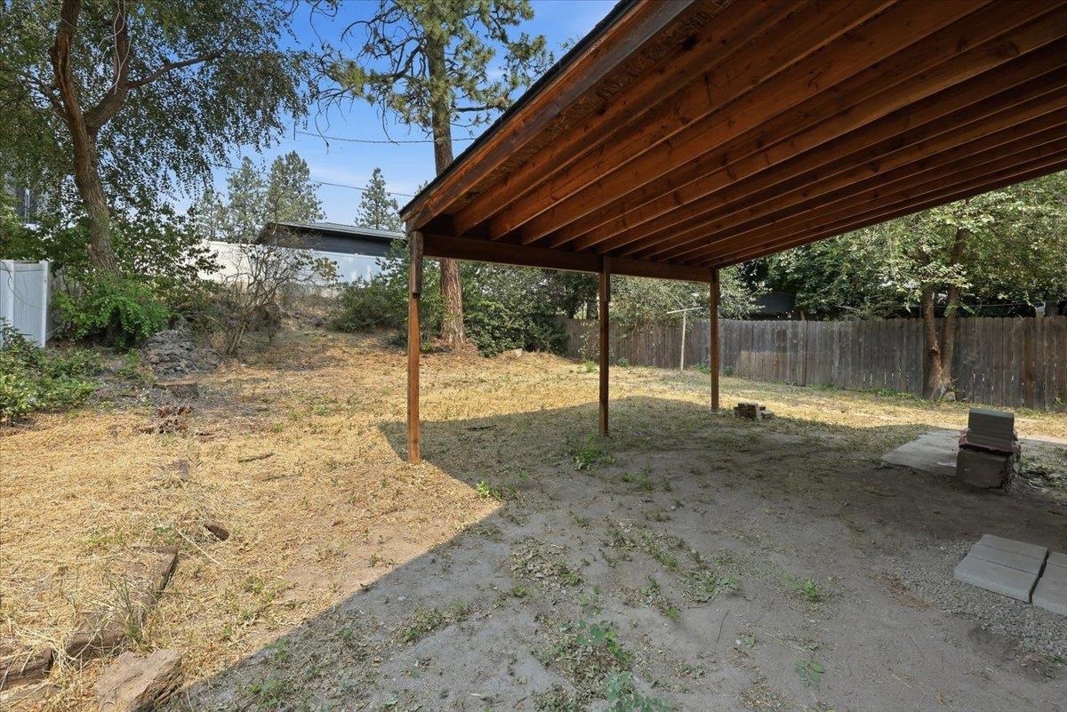 953 E 9th Ave - Photo 41