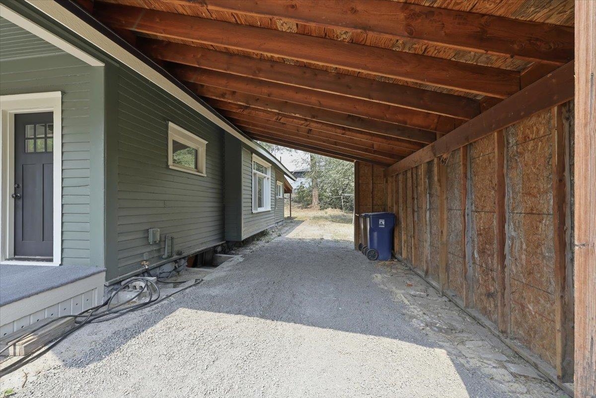 953 E 9th Ave - Photo 43