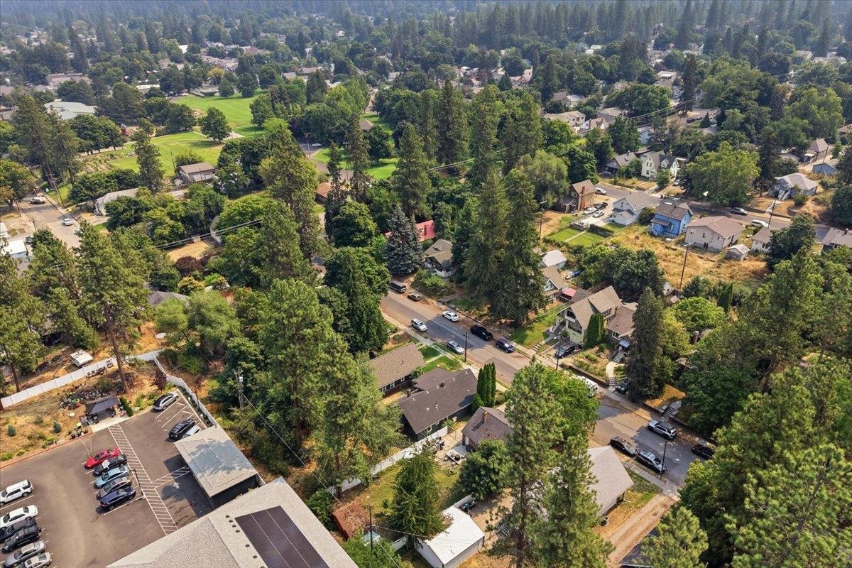 953 E 9th Ave - Photo 46