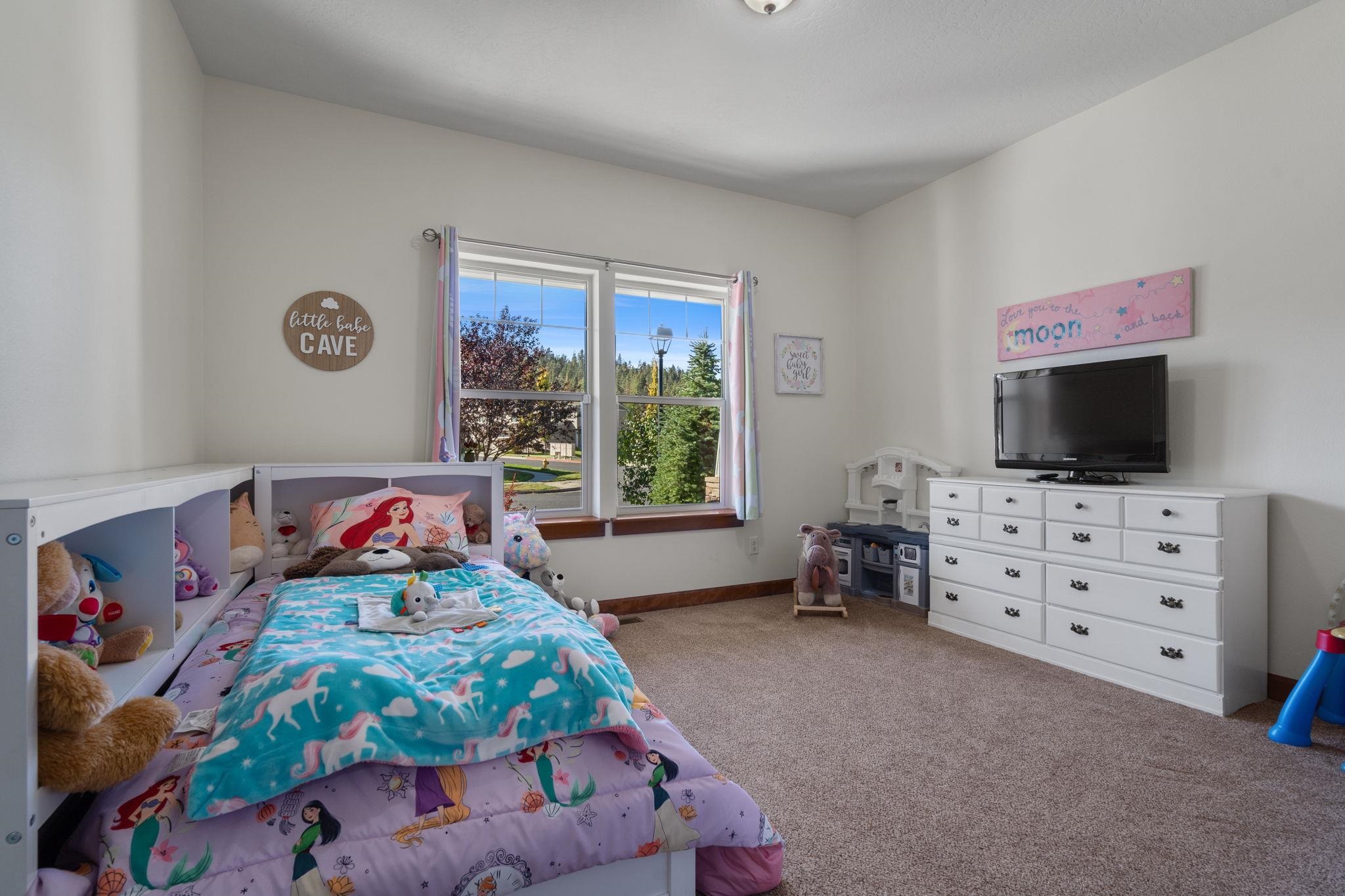 1520 N McKenzie River St - Photo 24
