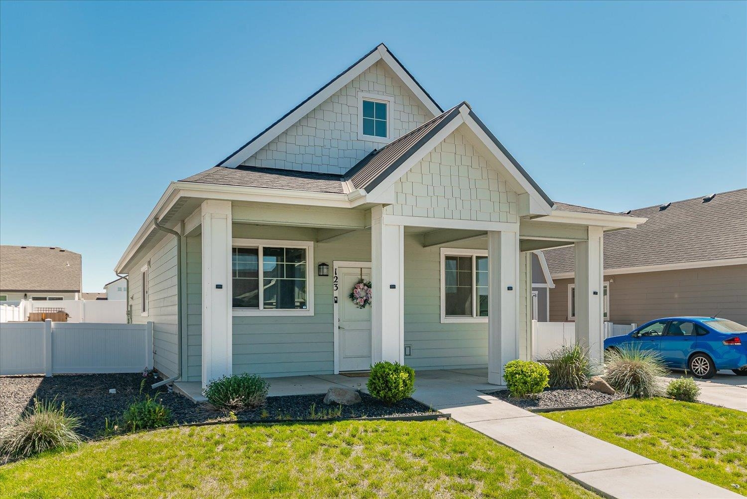 123 S TREELINE St - Photo 4