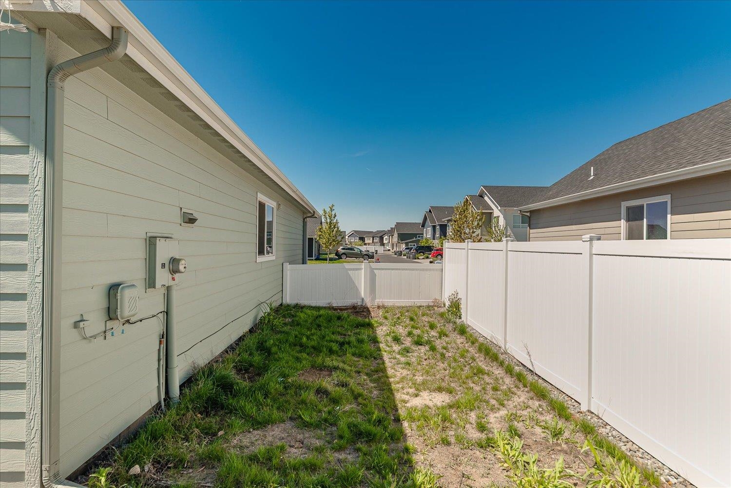 123 S TREELINE St - Photo 38