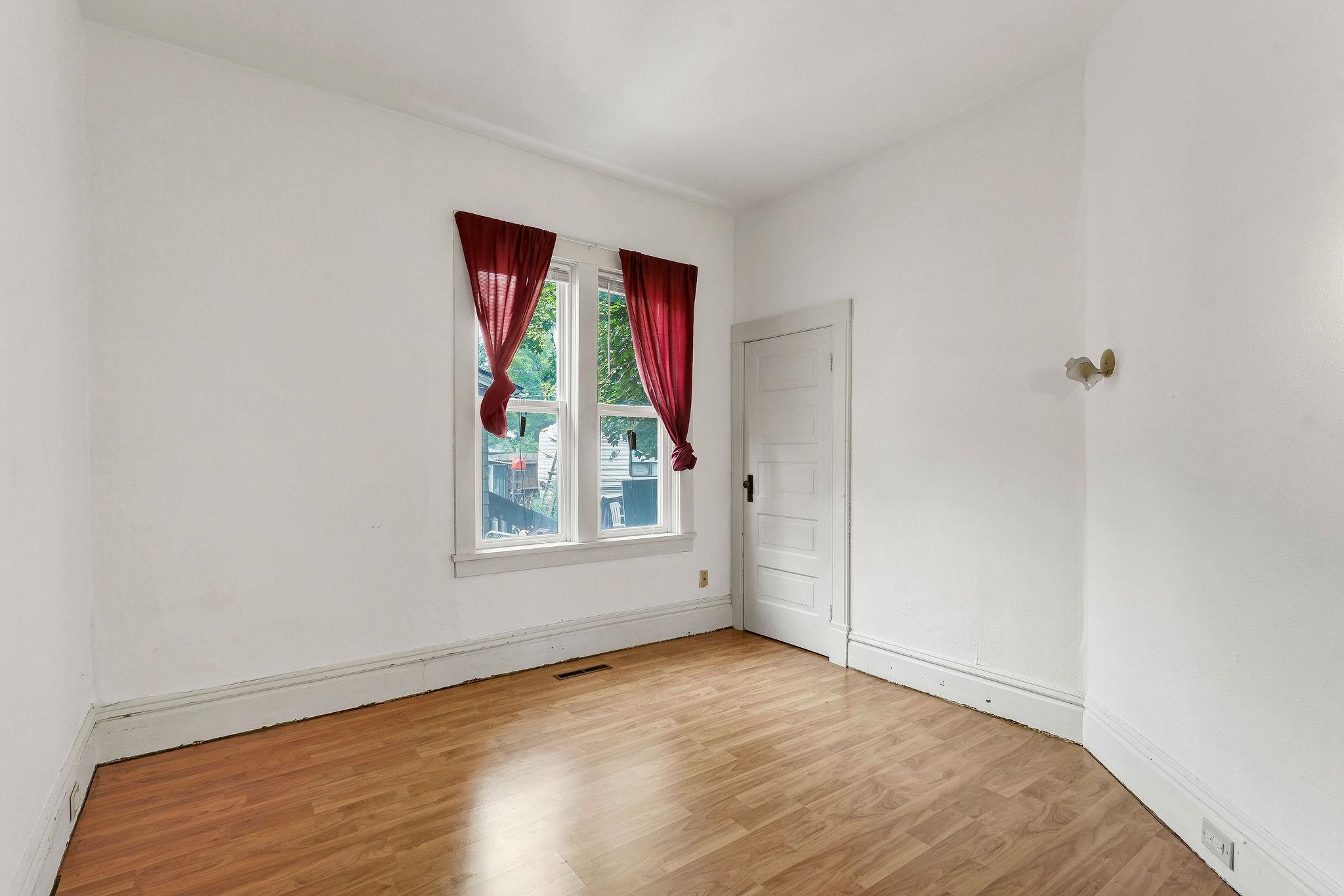 2124 W Boone Ave - Photo 10