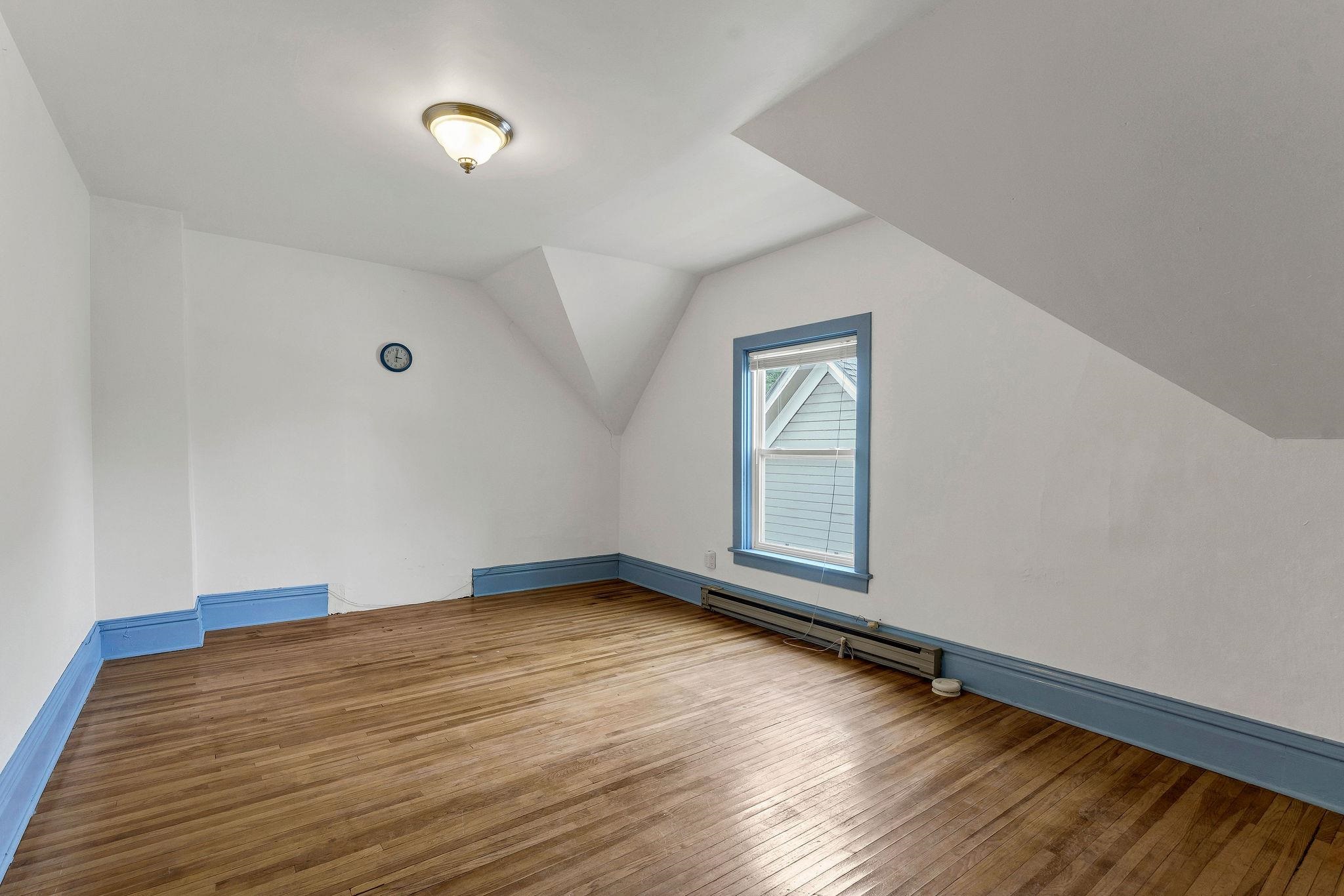 2124 W Boone Ave - Photo 16