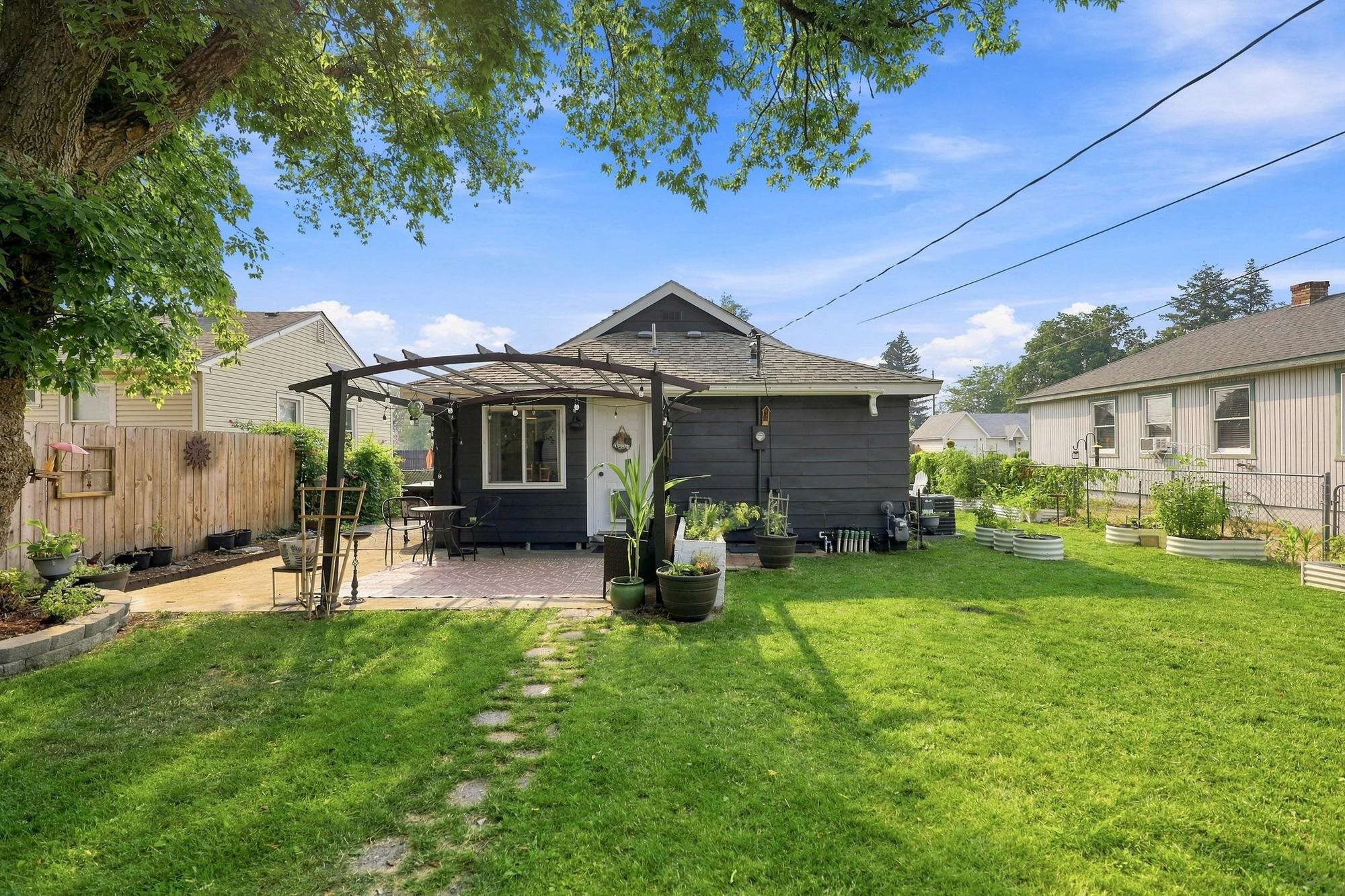 5108 N Maple St - Photo 20