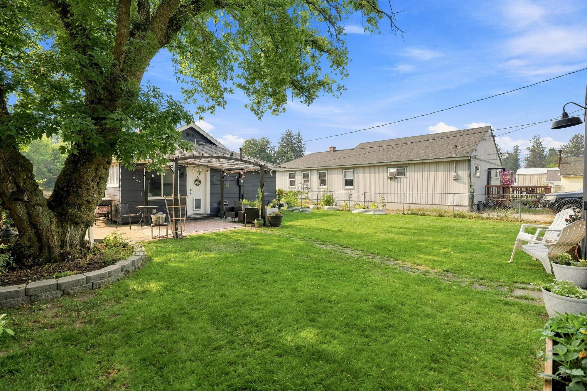 5108 N Maple St - Photo 21