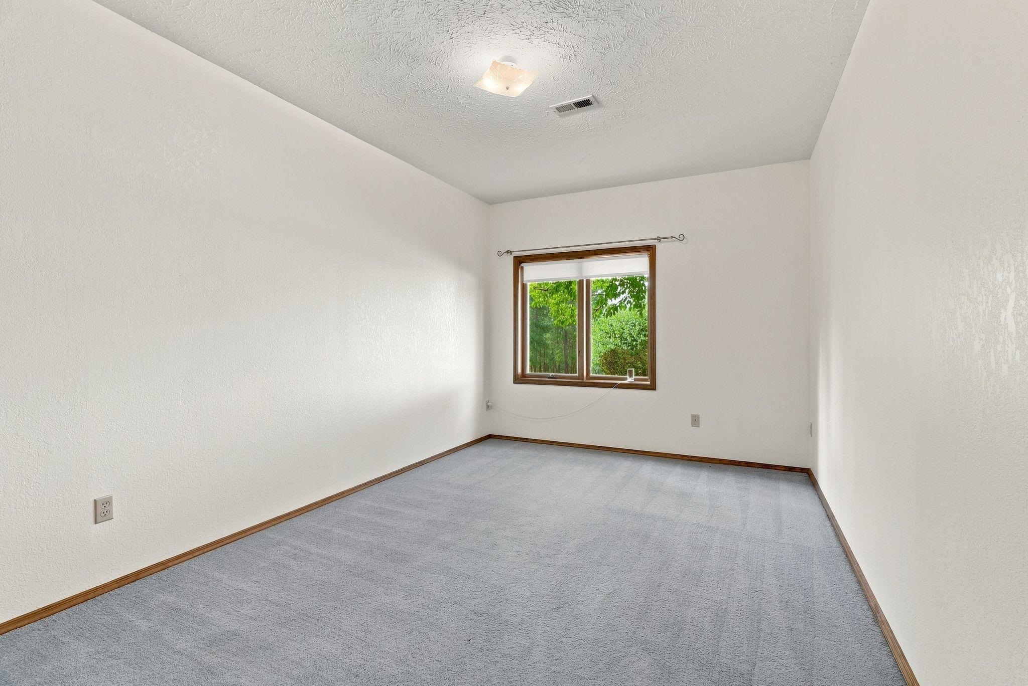 16501 E MACMAHAN Rd - Photo 32