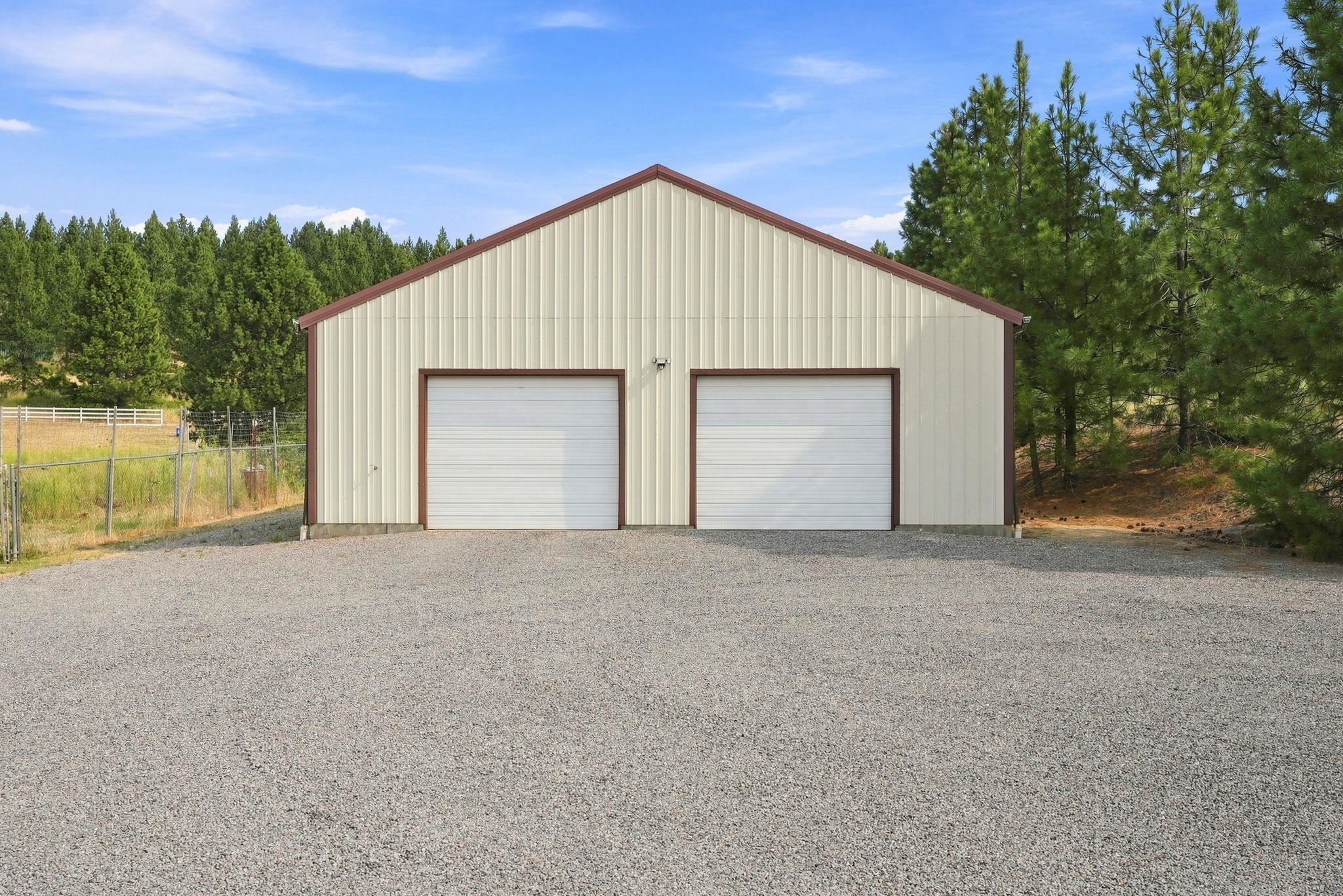 16501 E MACMAHAN Rd - Photo 3