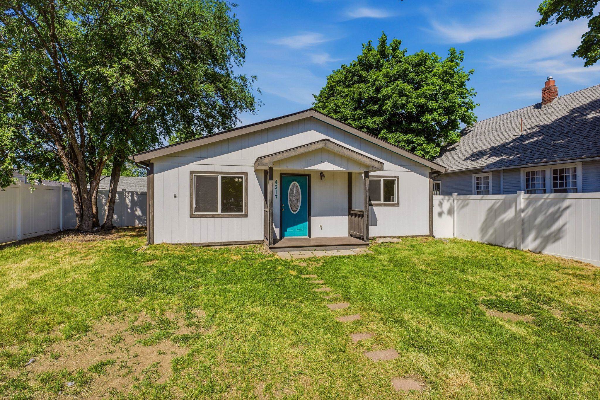 4217 N Madison St - Photo 4