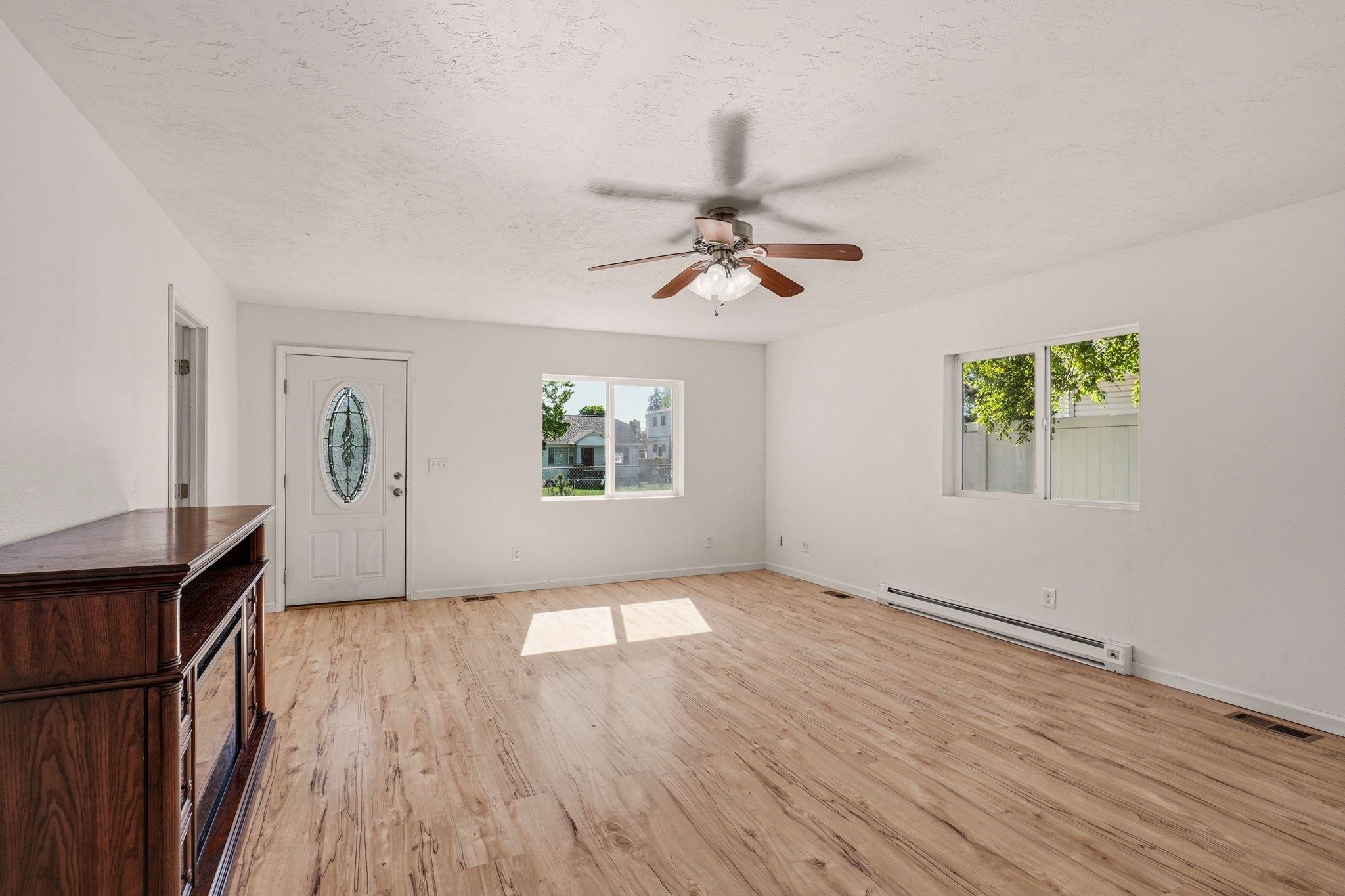 4217 N Madison St - Photo 5