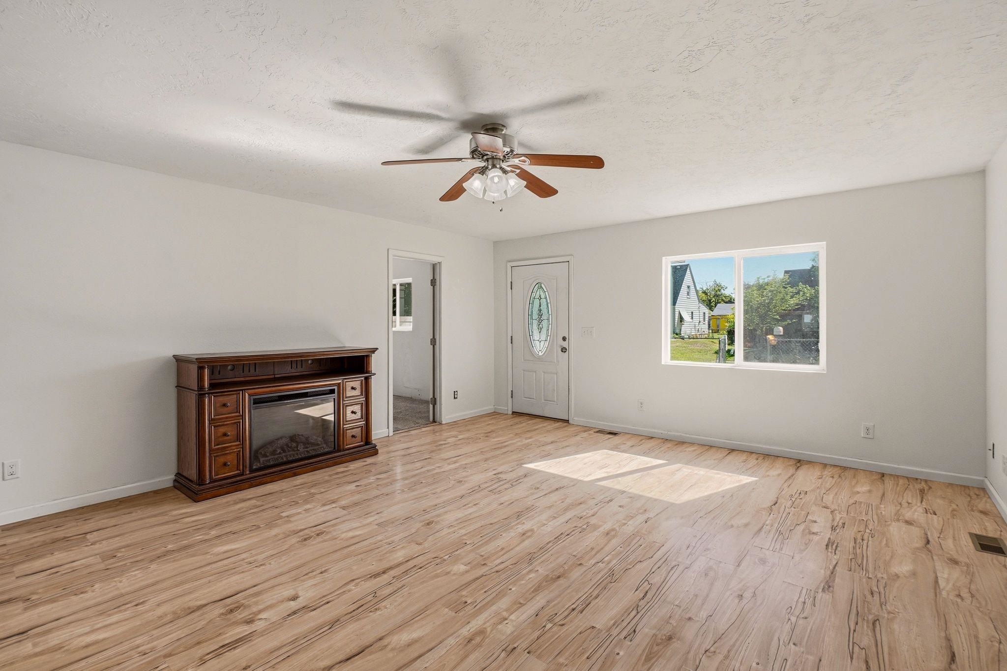 4217 N Madison St - Photo 6