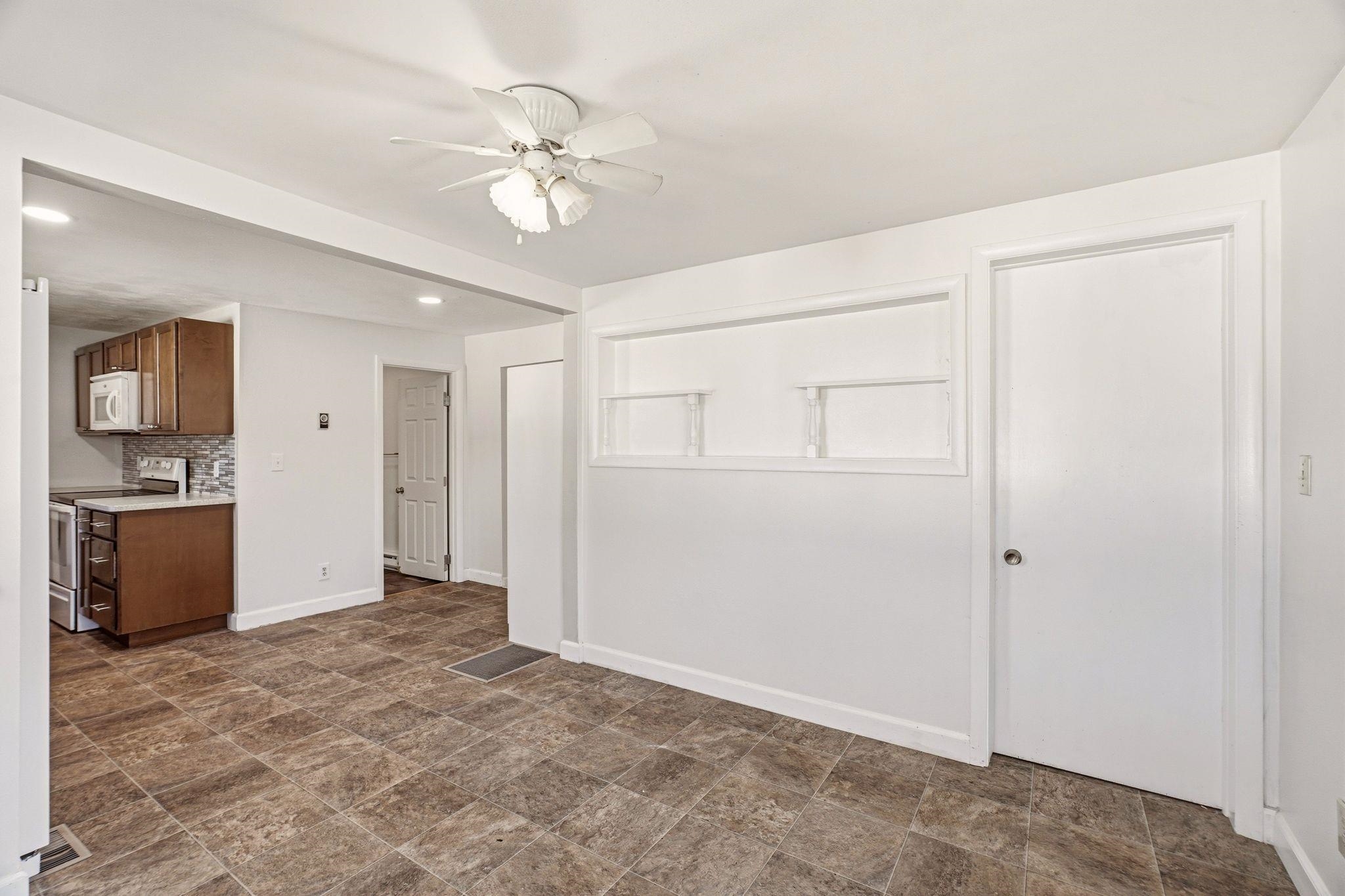 4217 N Madison St - Photo 9