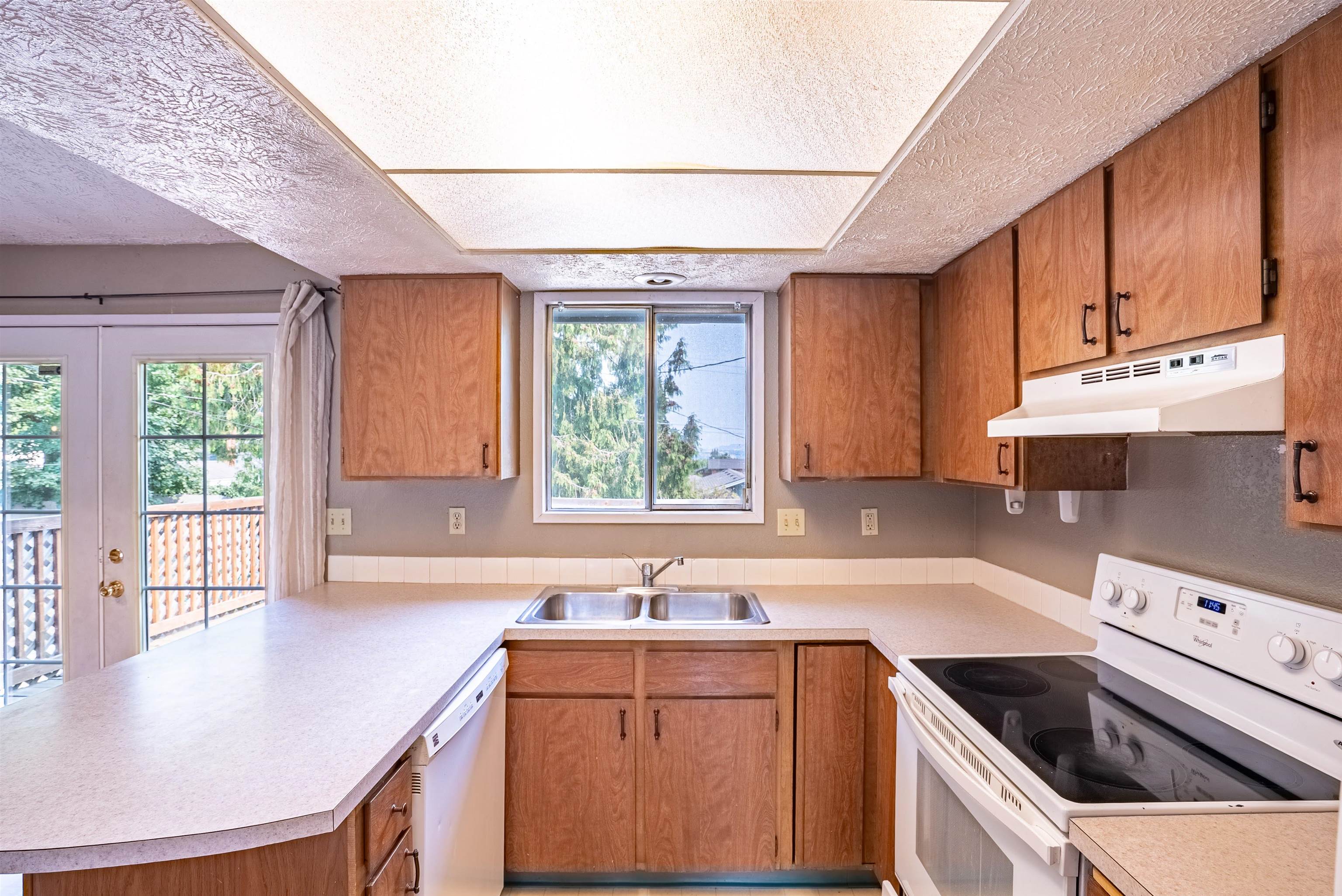 3003 E 15th Ave - Photo 5