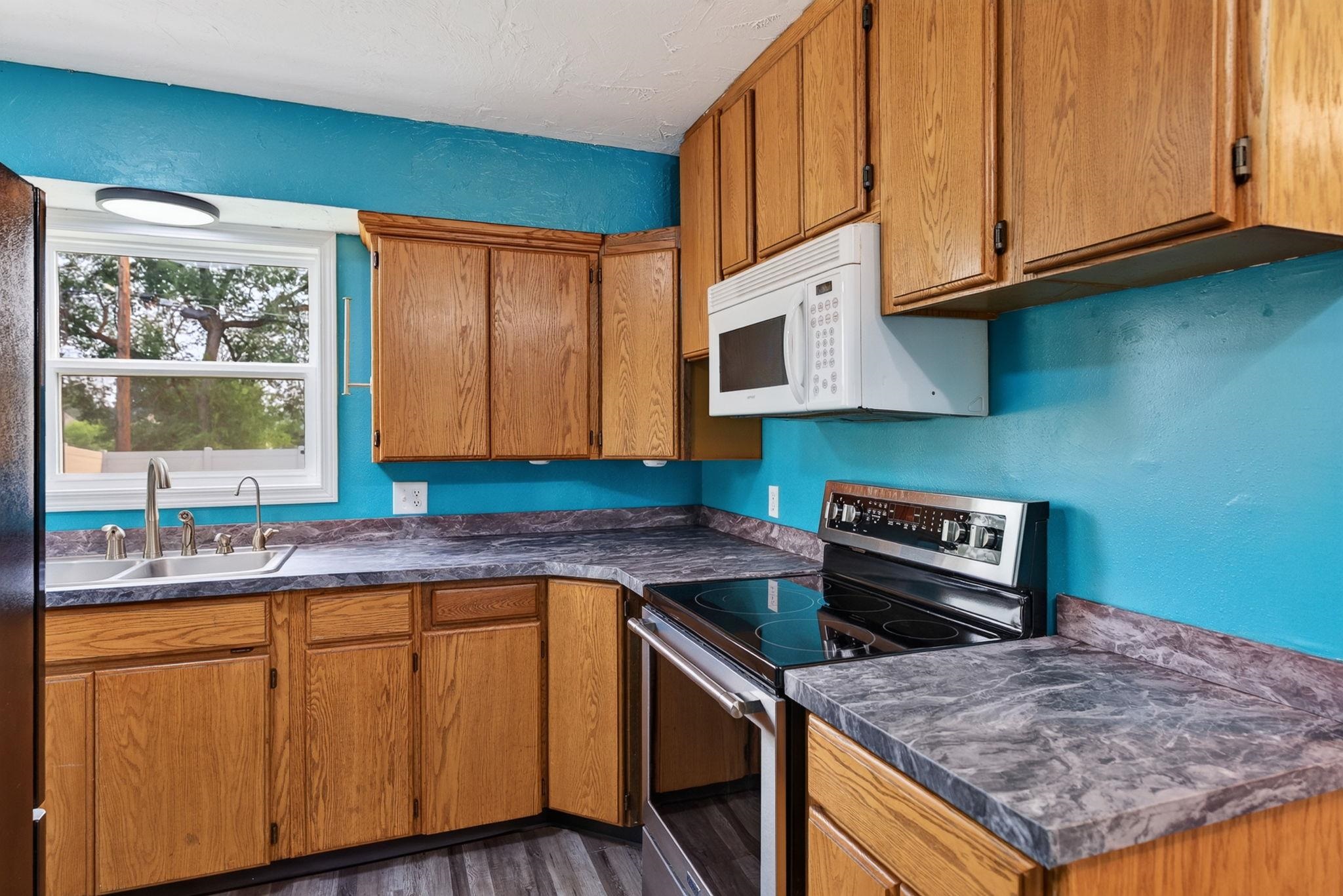 928 E Olympic Ave Ave - Photo 7