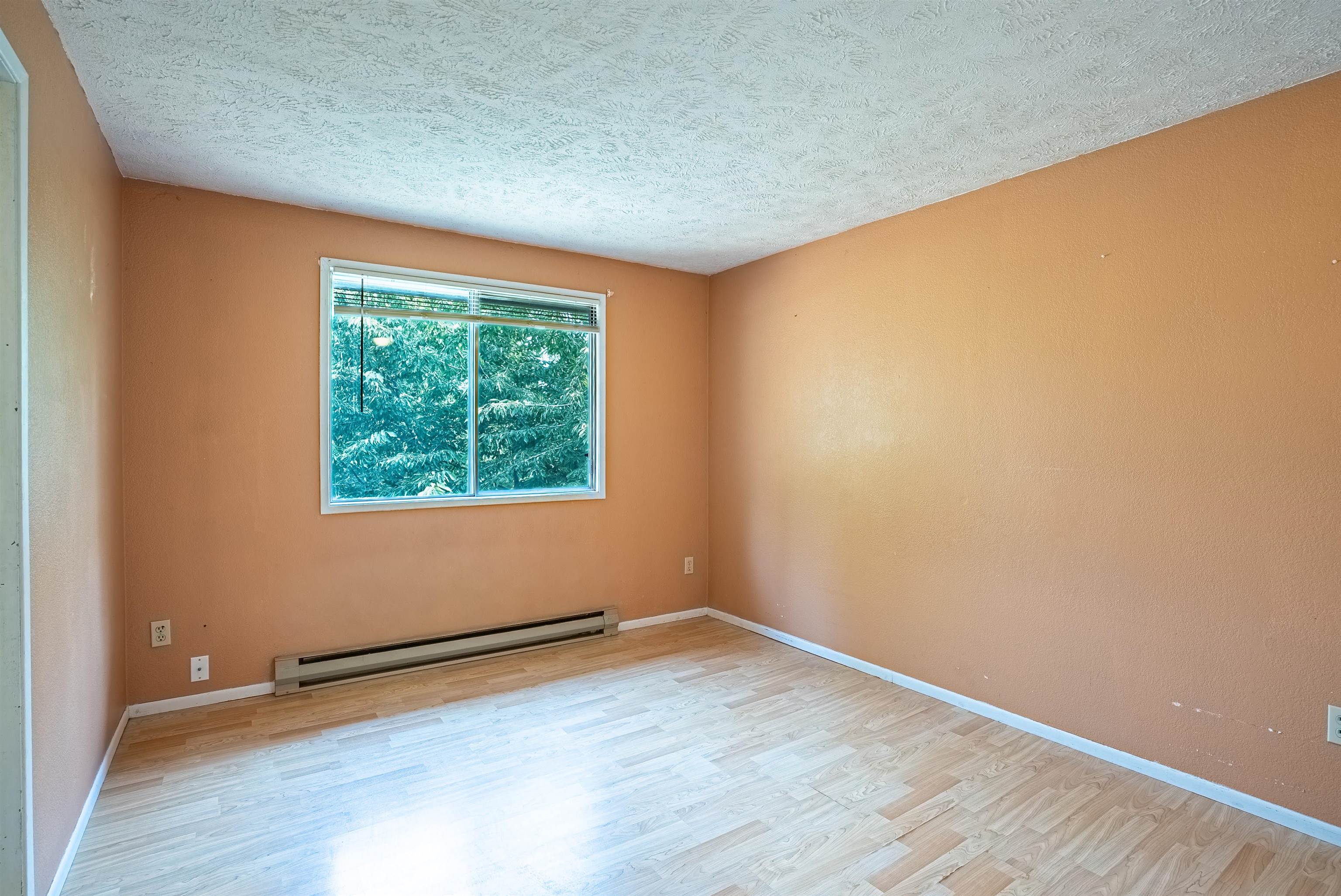 3003 E 15th Ave - Photo 9