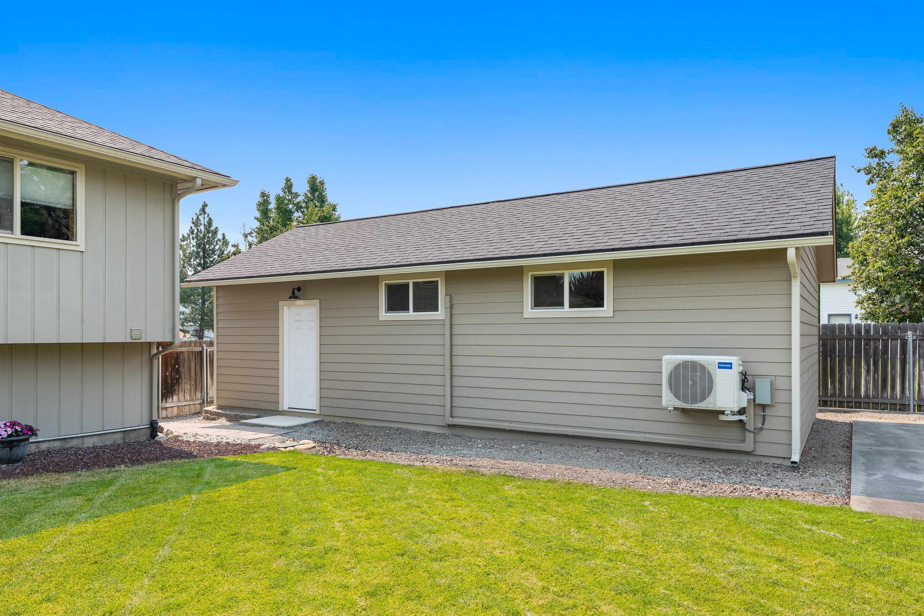 14821 E 21st Ct - Photo 31