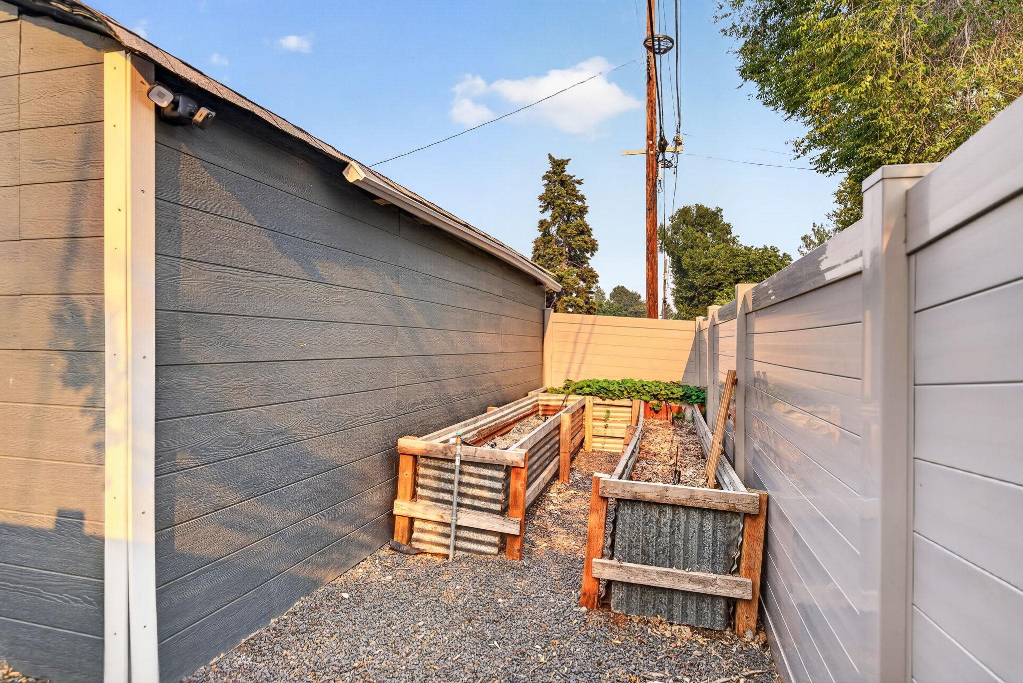 928 E Olympic Ave Ave - Photo 39