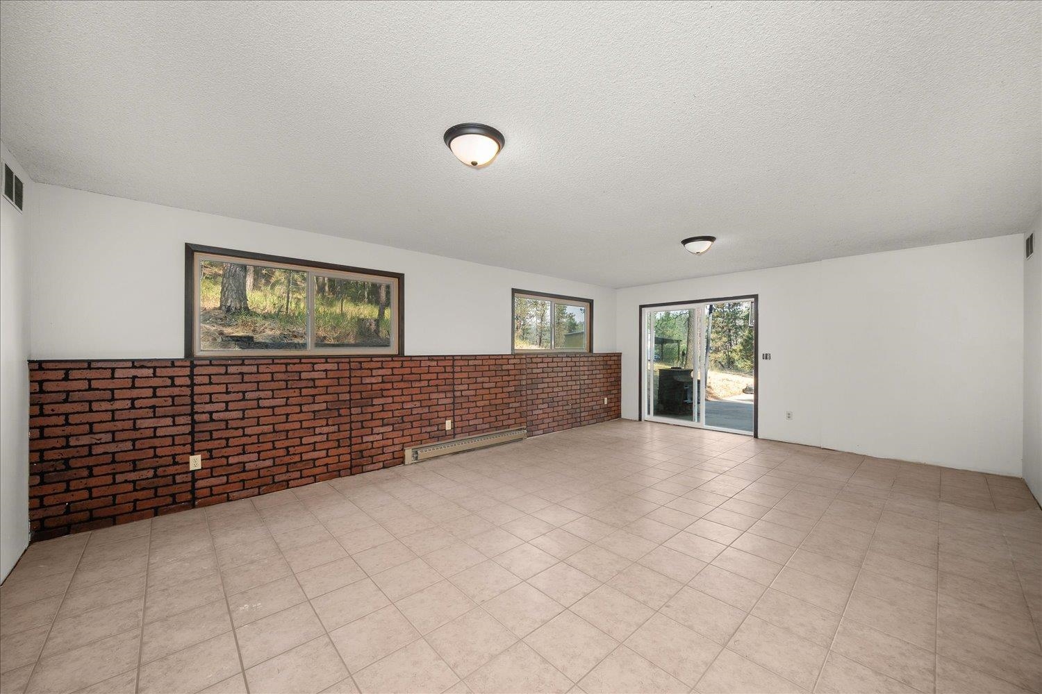 2505 N Christensen Rd - Photo 27