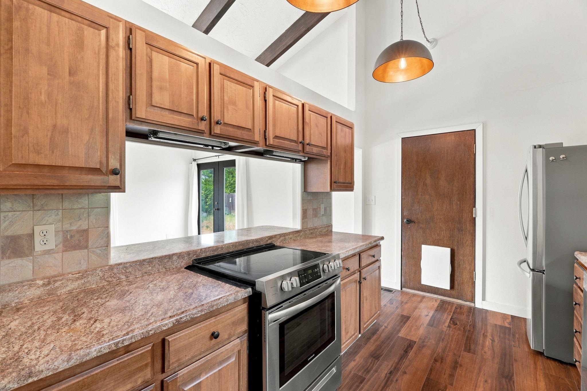 1624 E 49th Ave - Photo 11