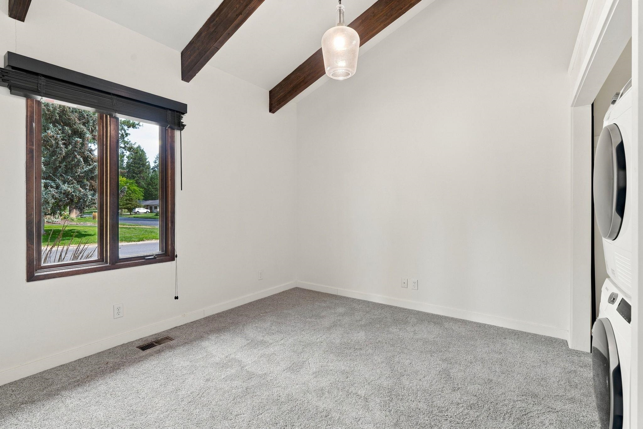 1624 E 49th Ave - Photo 20