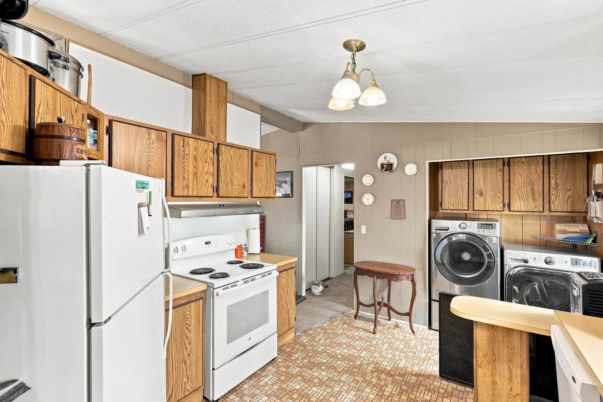 11920 E Mansfield Ave - Photo 13