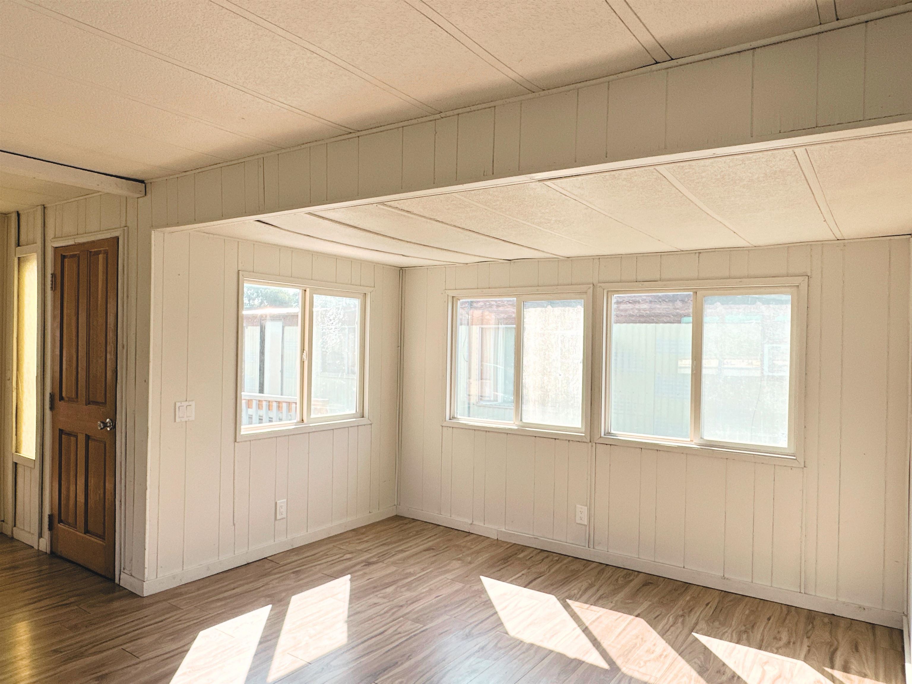 5820 E 4th Ave - Photo 4