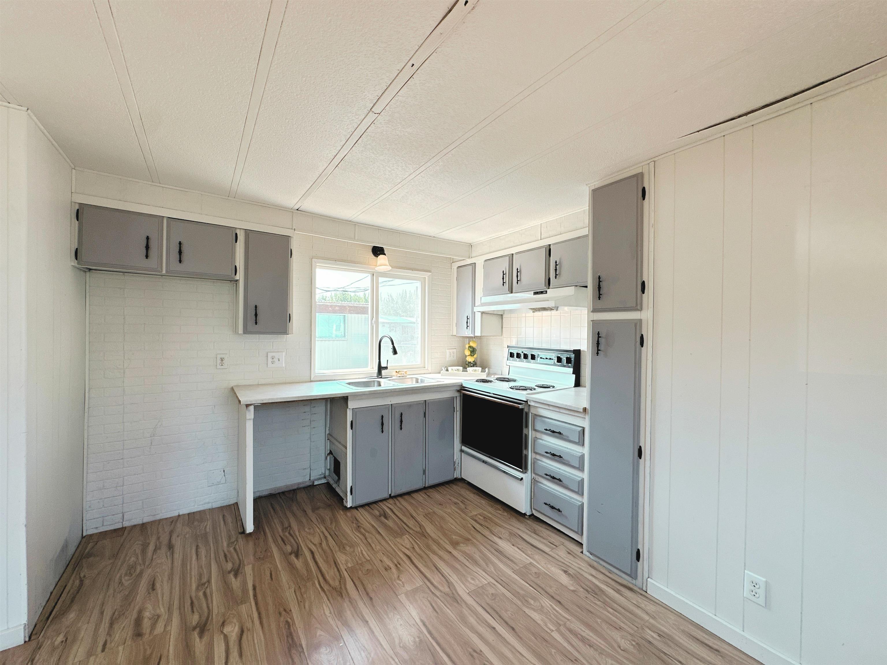 5820 E 4th Ave - Photo 6