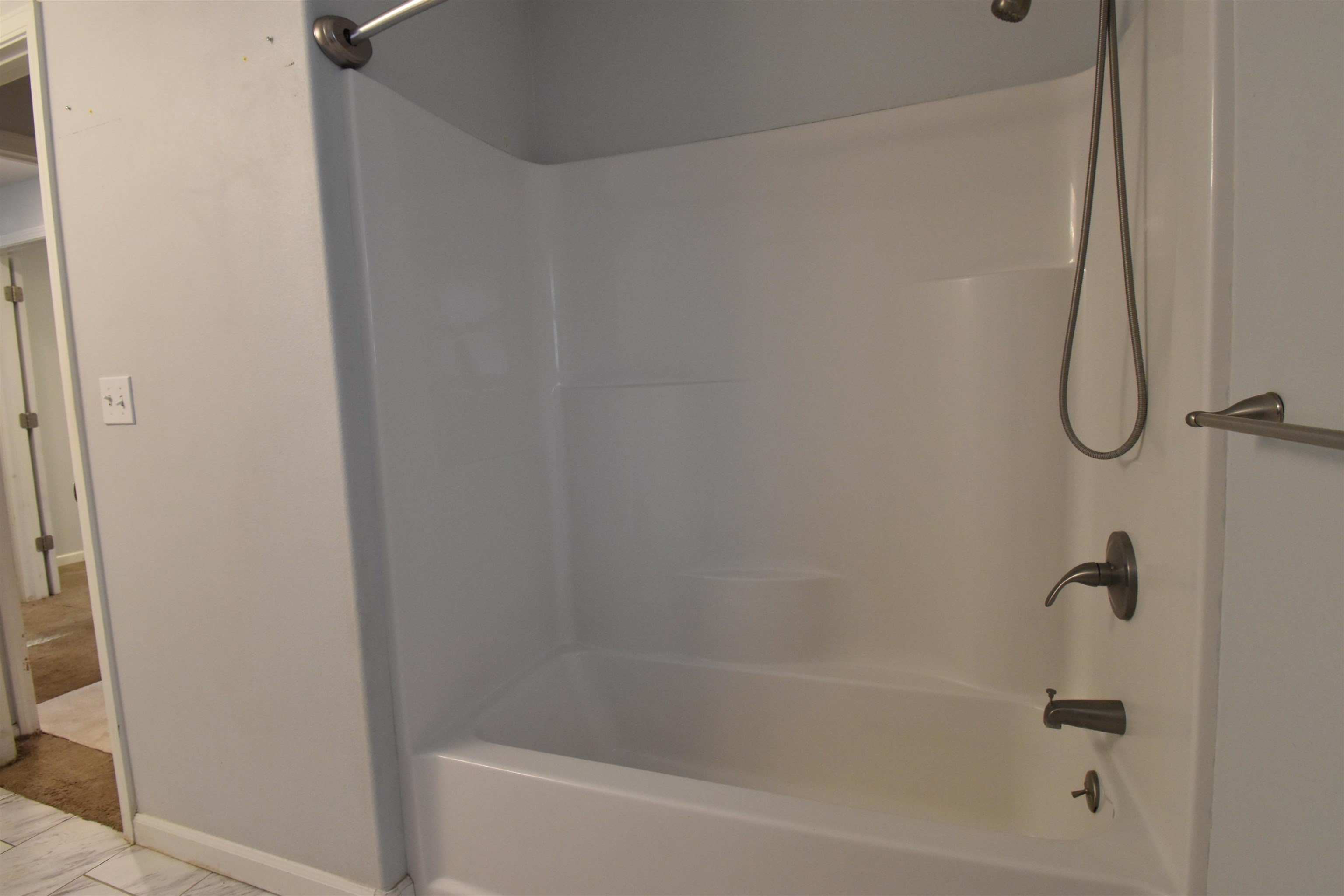 14016 E Broadway Ave - Photo 33