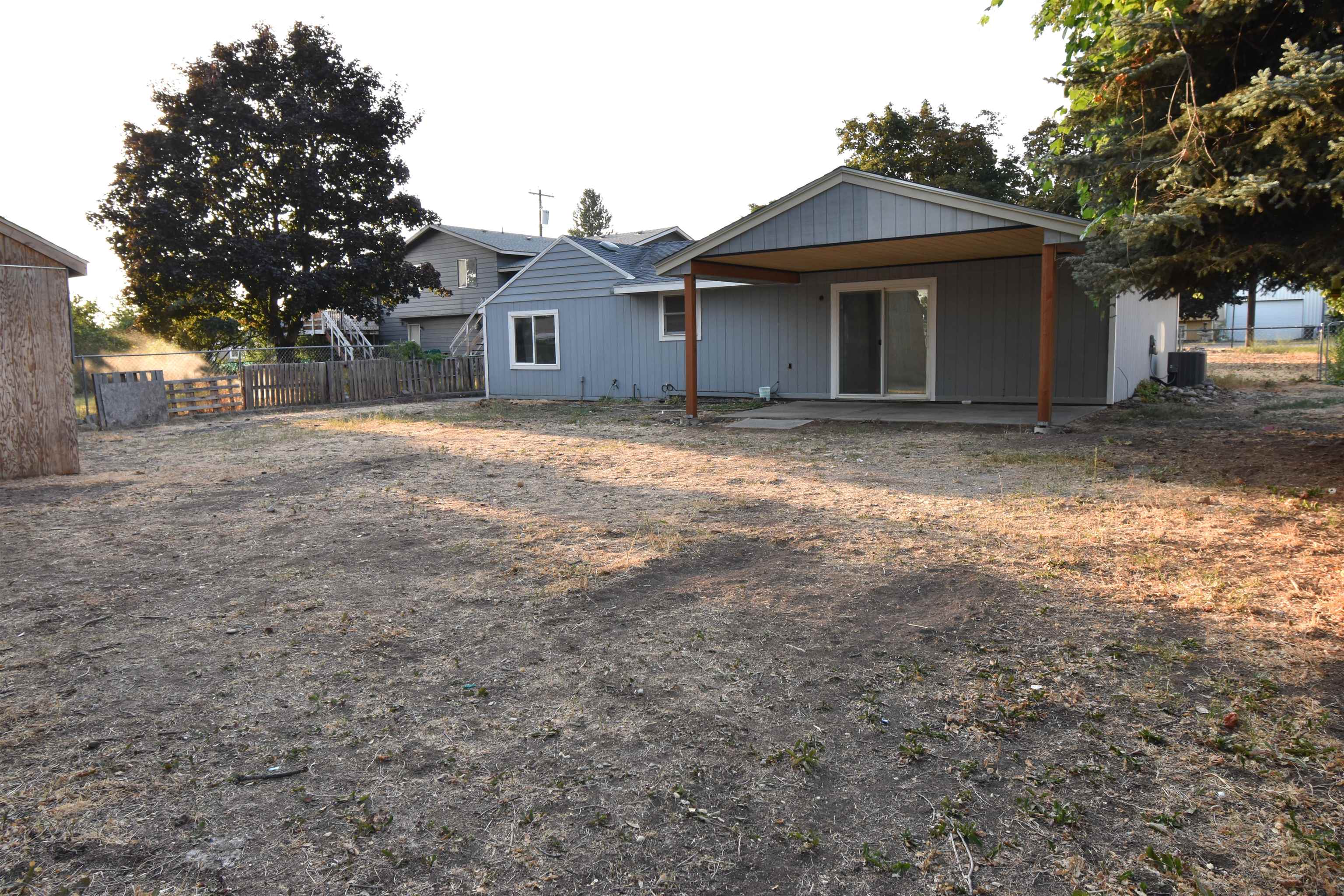 14016 E Broadway Ave - Photo 40