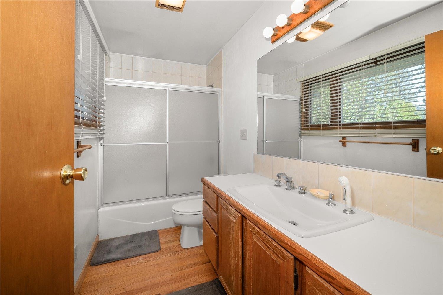 3423 W Elmhurst Ave - Photo 15